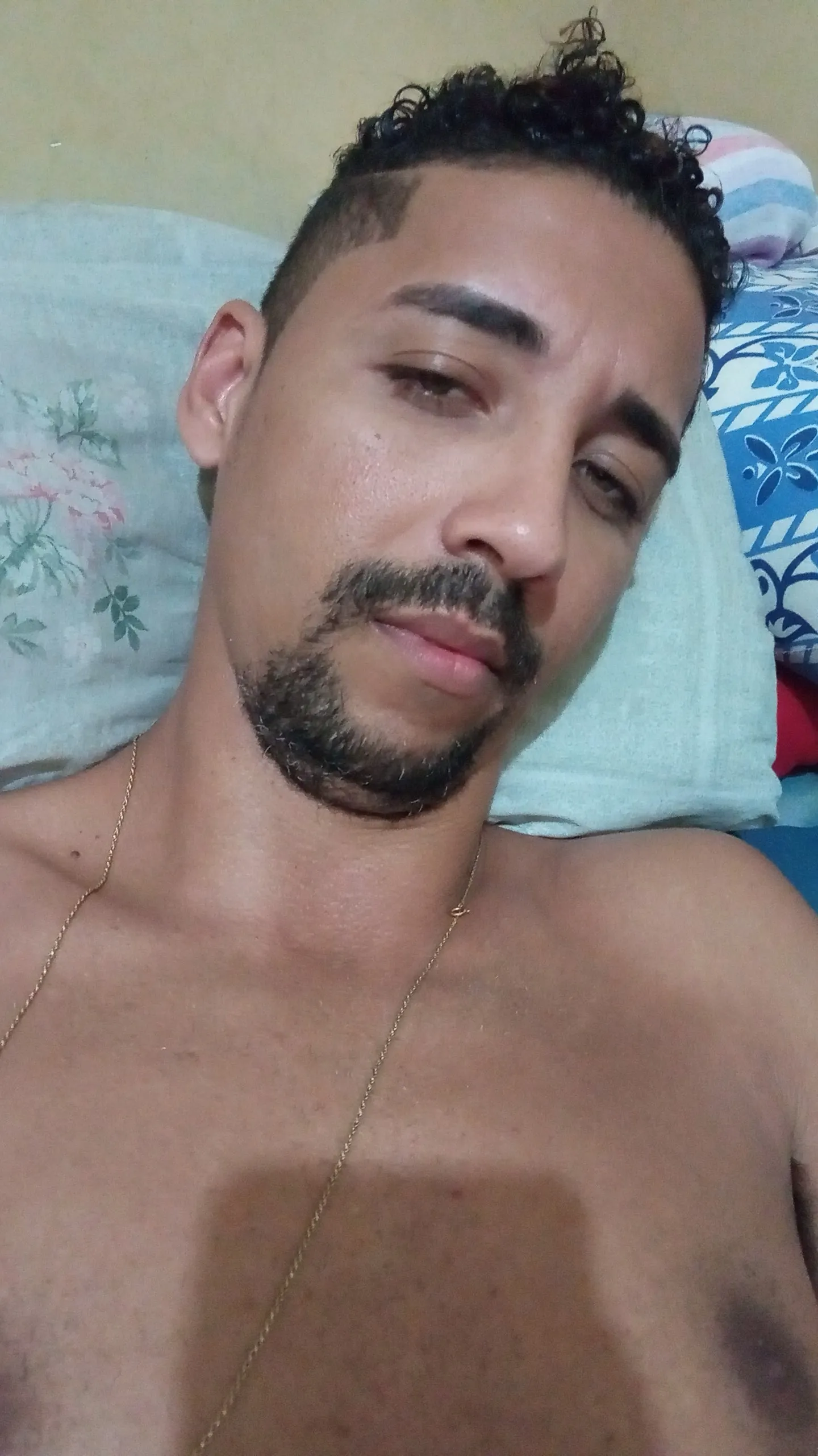 Roberto OnlyFans header