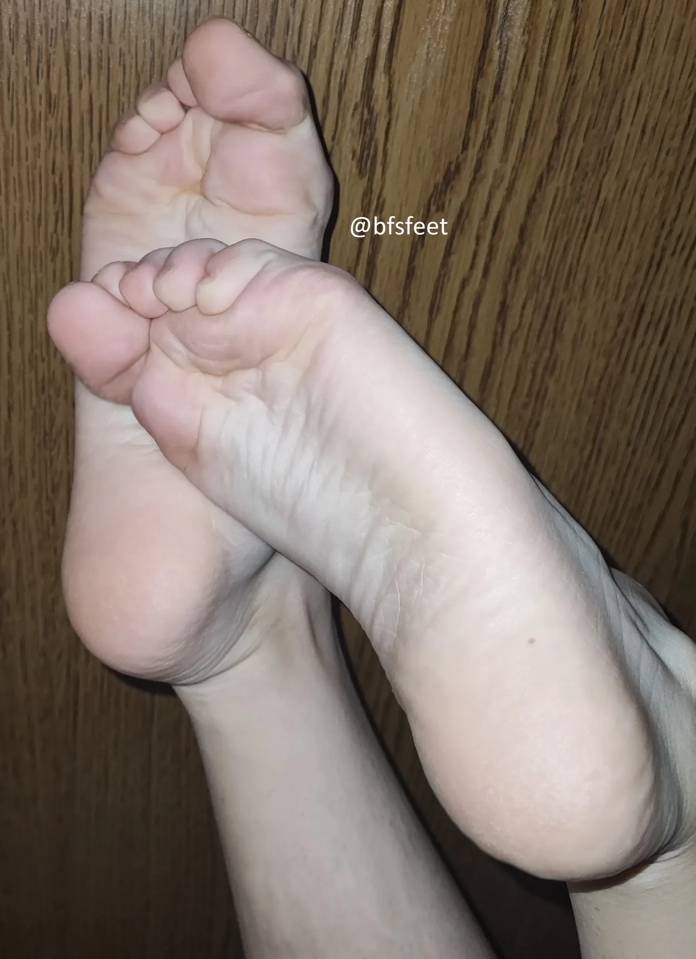 Best Friends' Feet