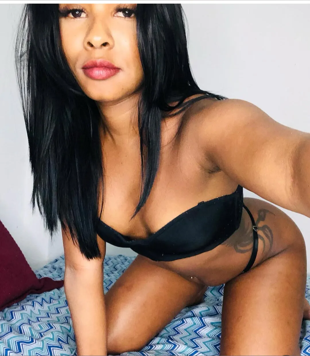 Bia freire OnlyFans header