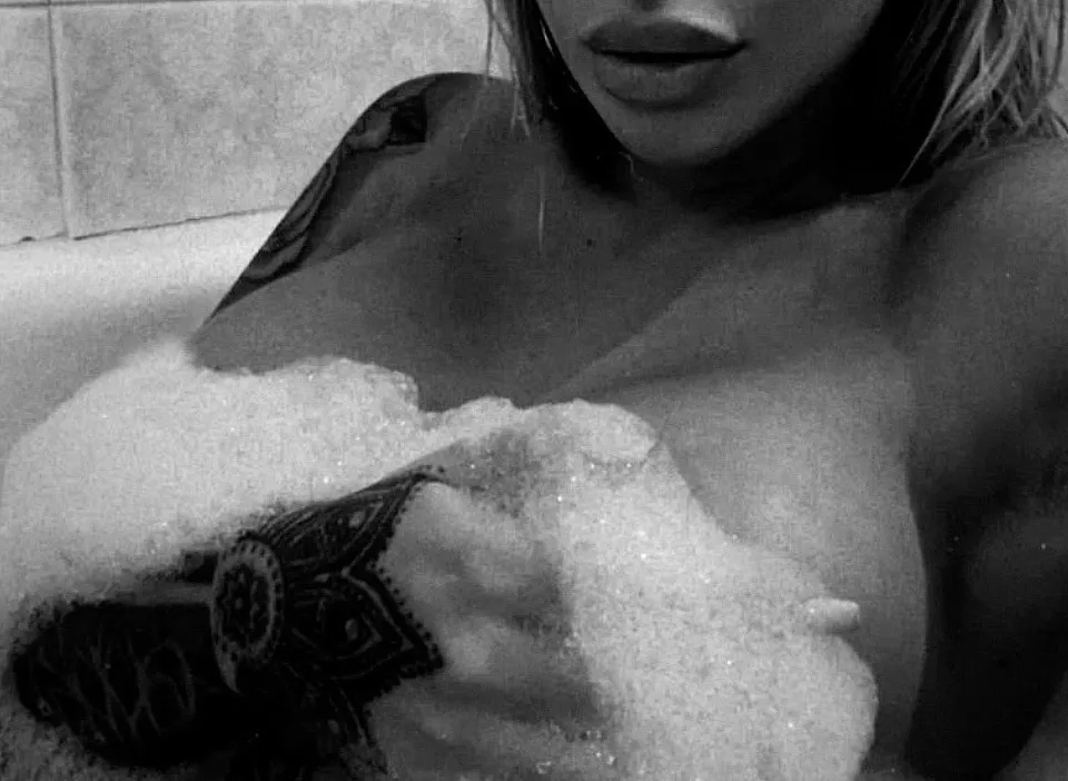 Bianca Zheneva OnlyFans header