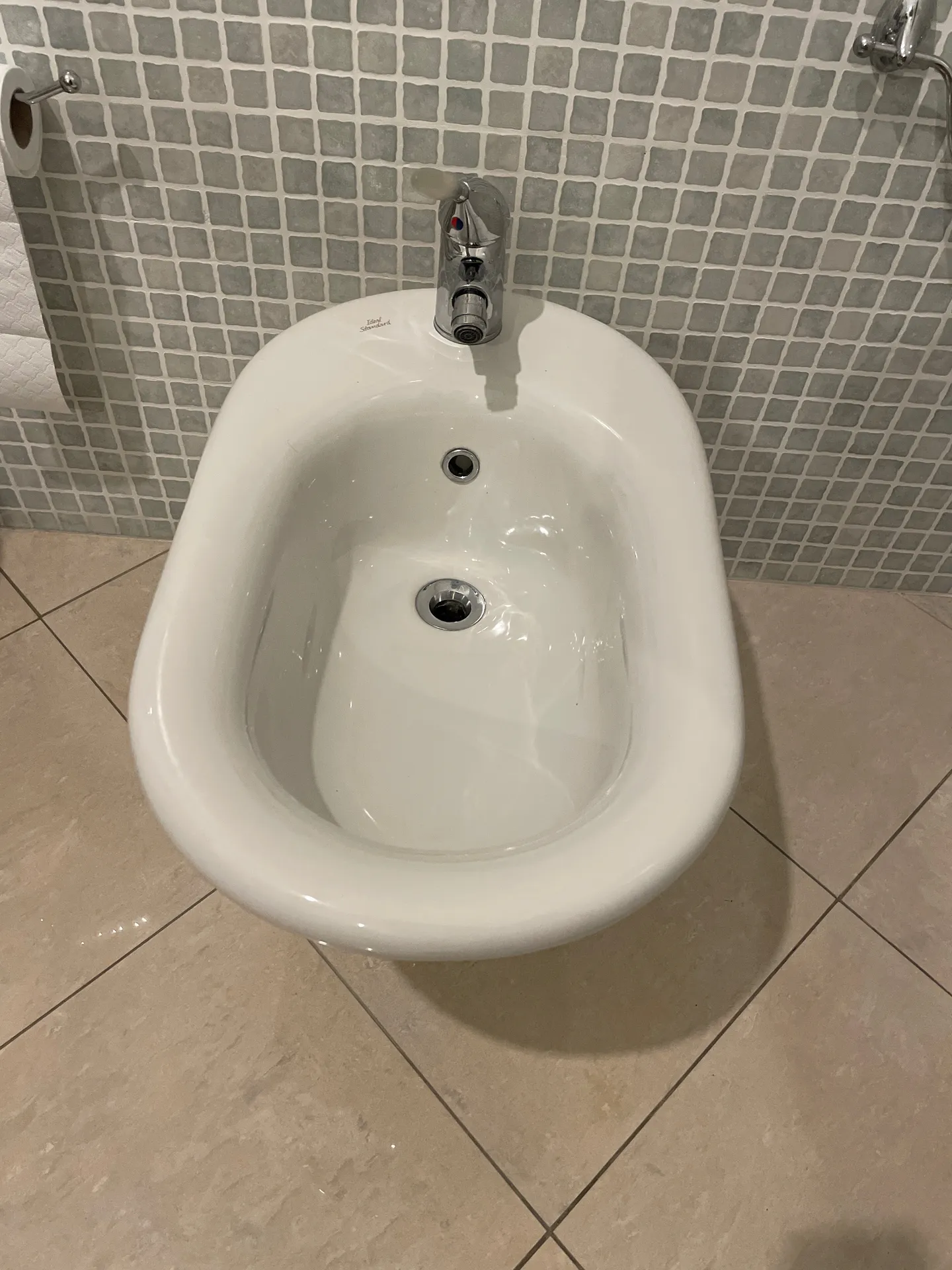 Bidet-man