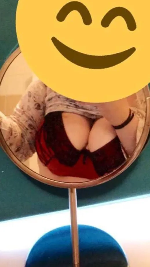 Mommy OnlyFans header