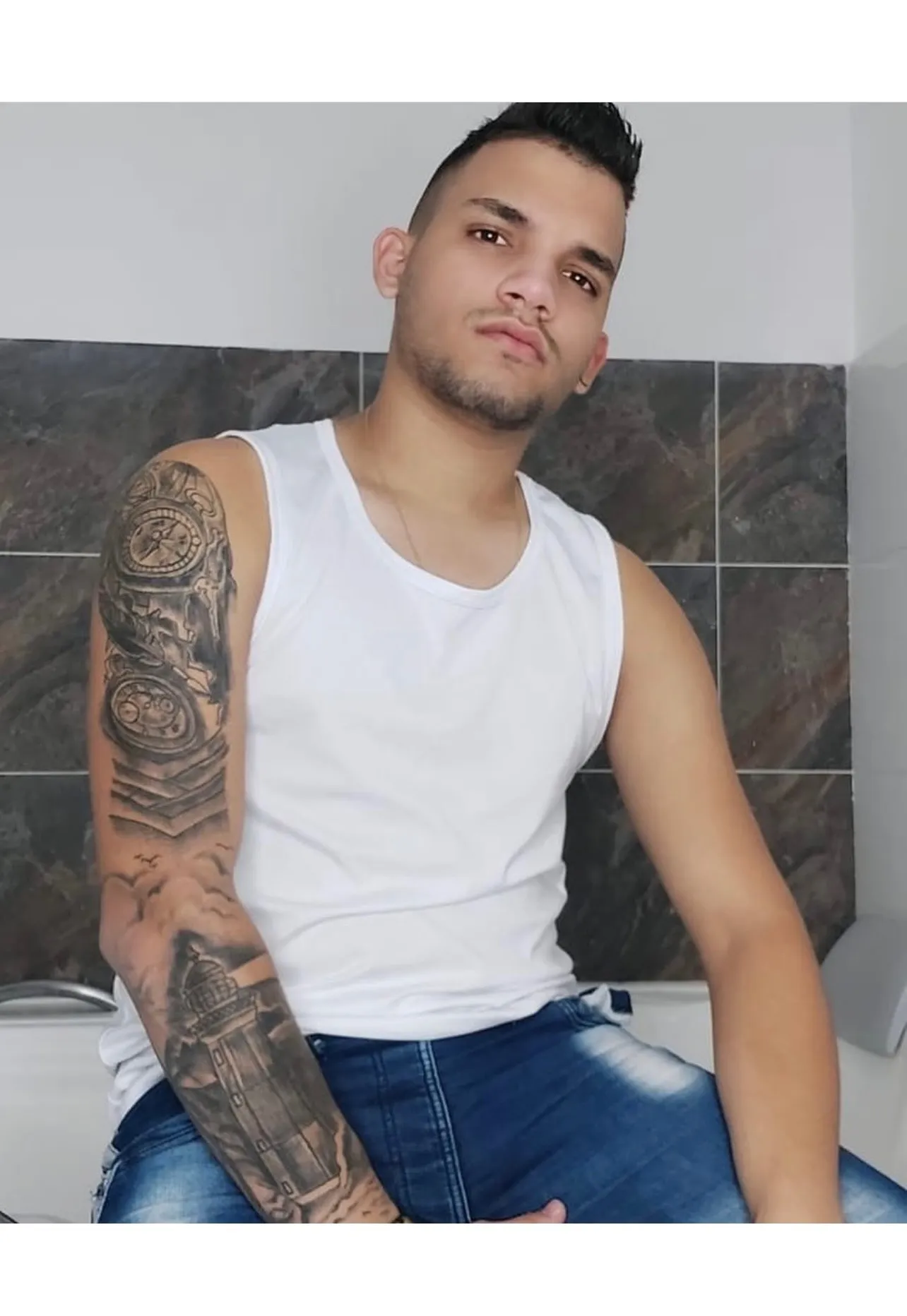 Javier OnlyFans header