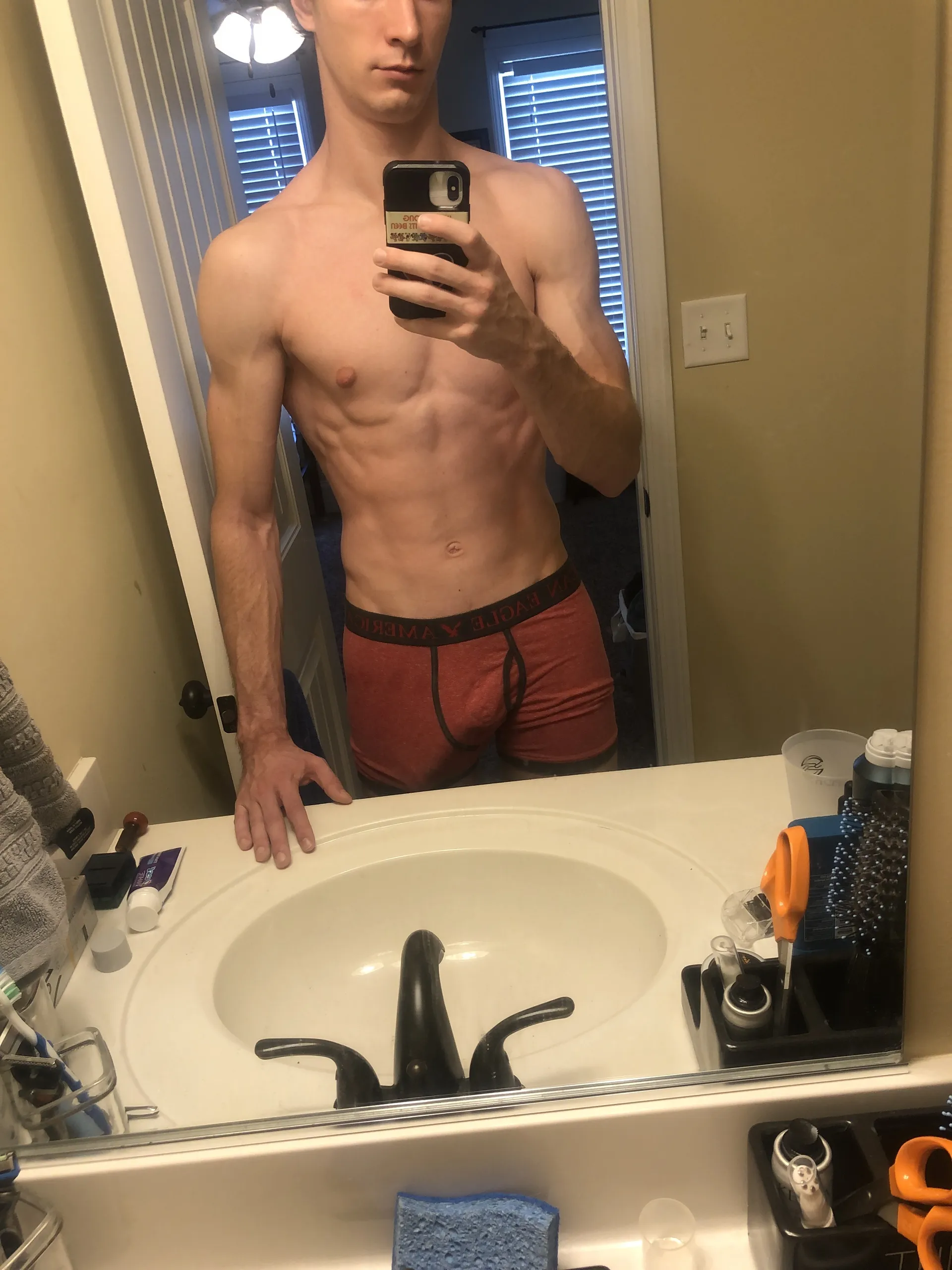 Evan Reynolds OnlyFans header