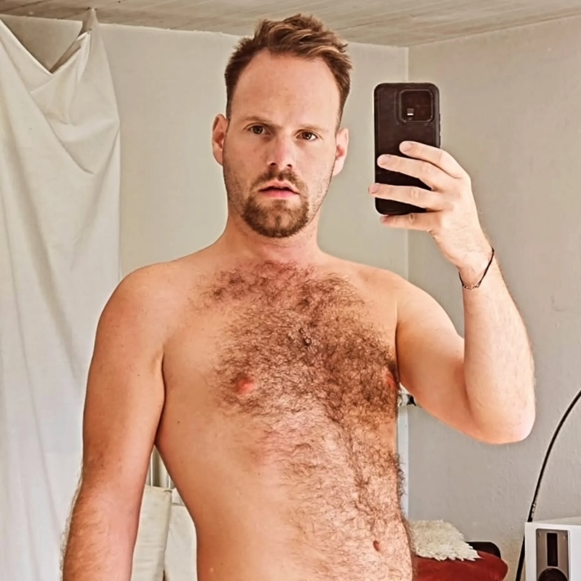 🅱️asti with a 🅱️ig 🅱️oa 🐍