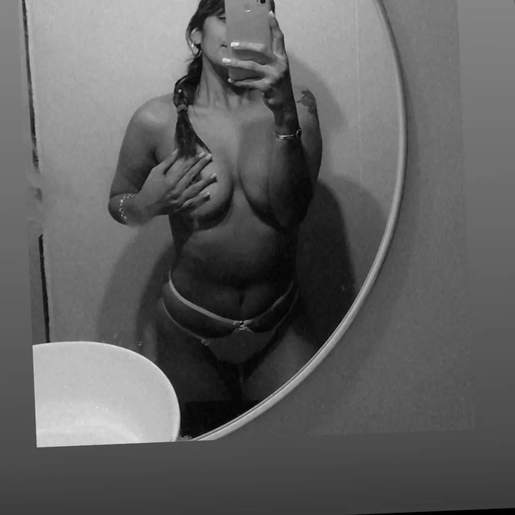 Avbril69 OnlyFans header