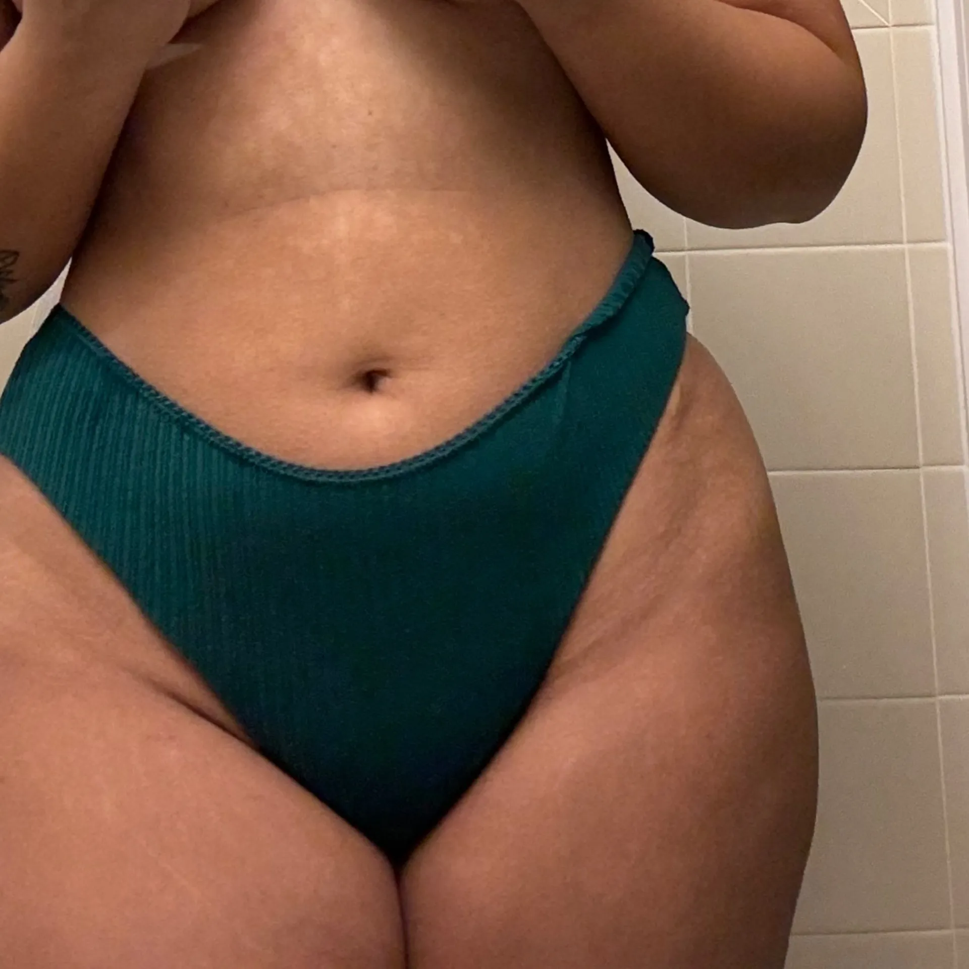 Ur fav big booty boricua 🇵🇷