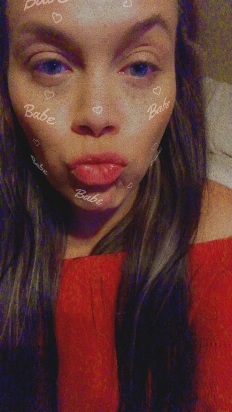 Leanda OnlyFans header