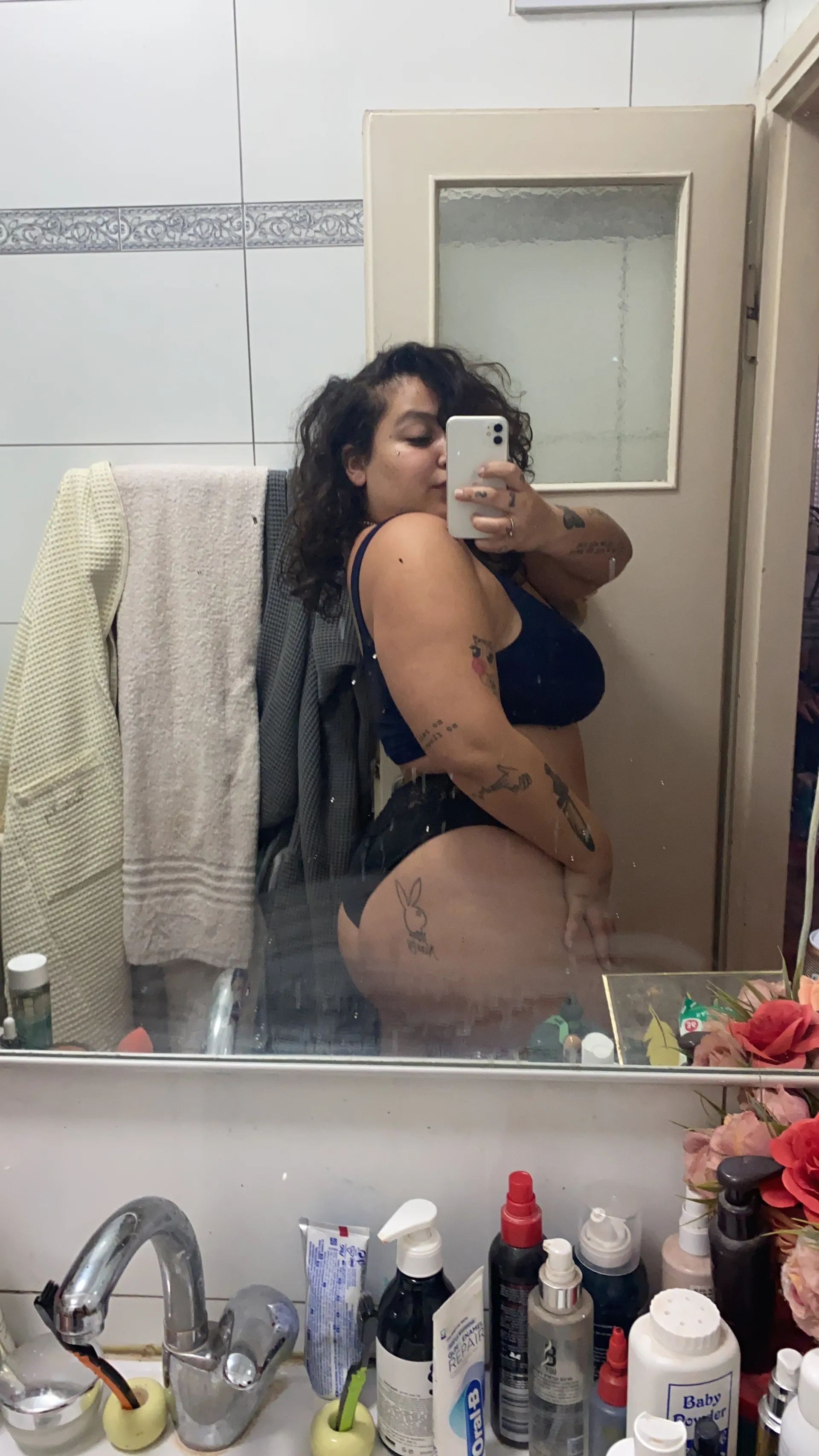 Lola OnlyFans header