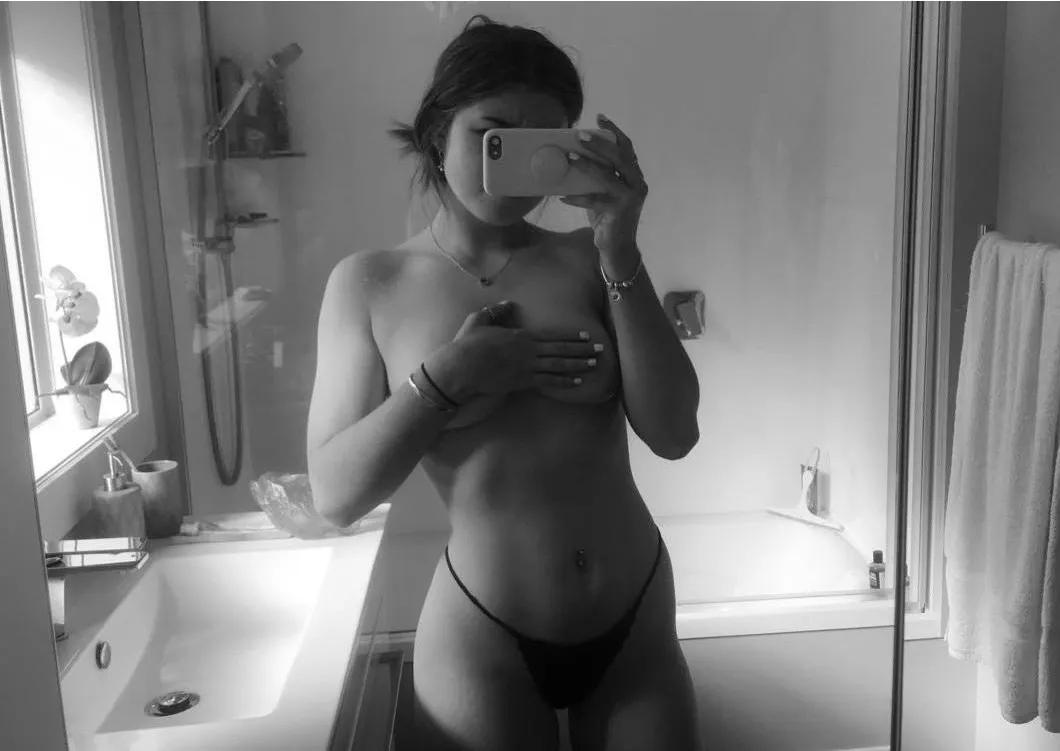 Ya gurl OnlyFans header