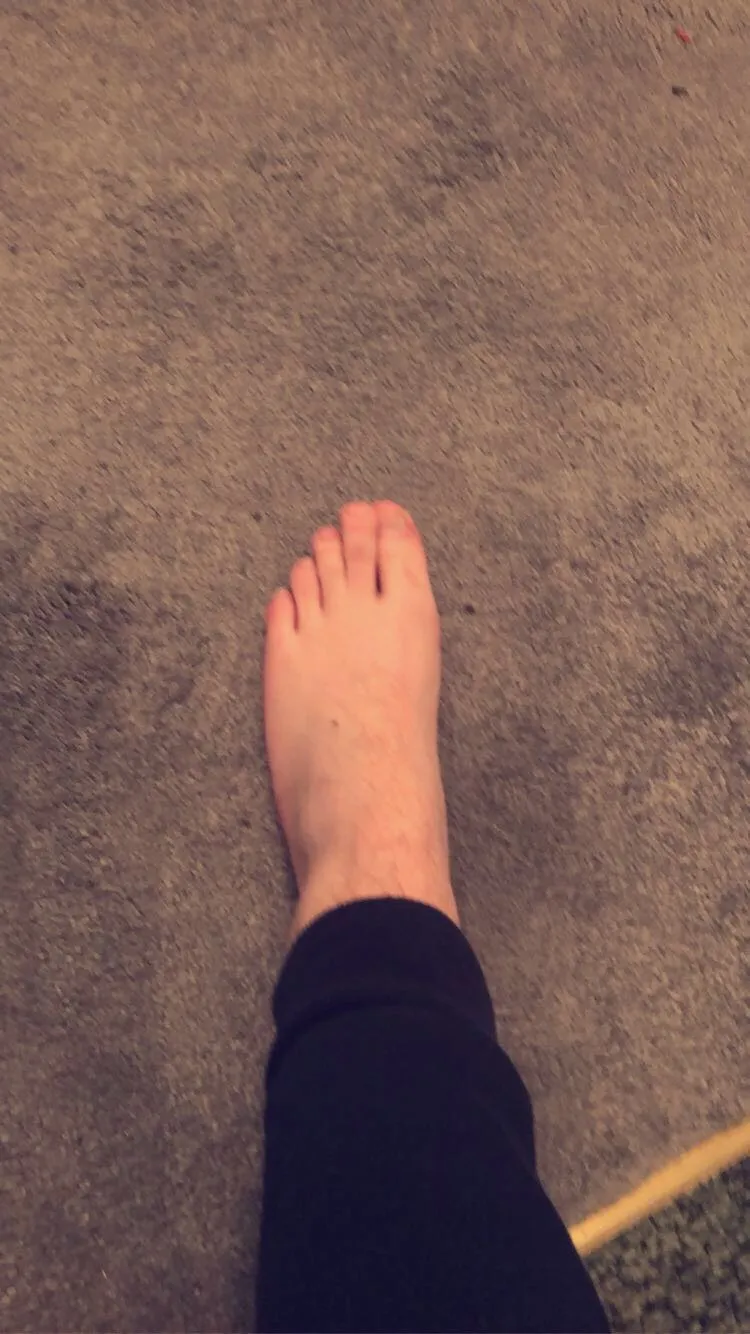 Sexy toe for you OnlyFans header