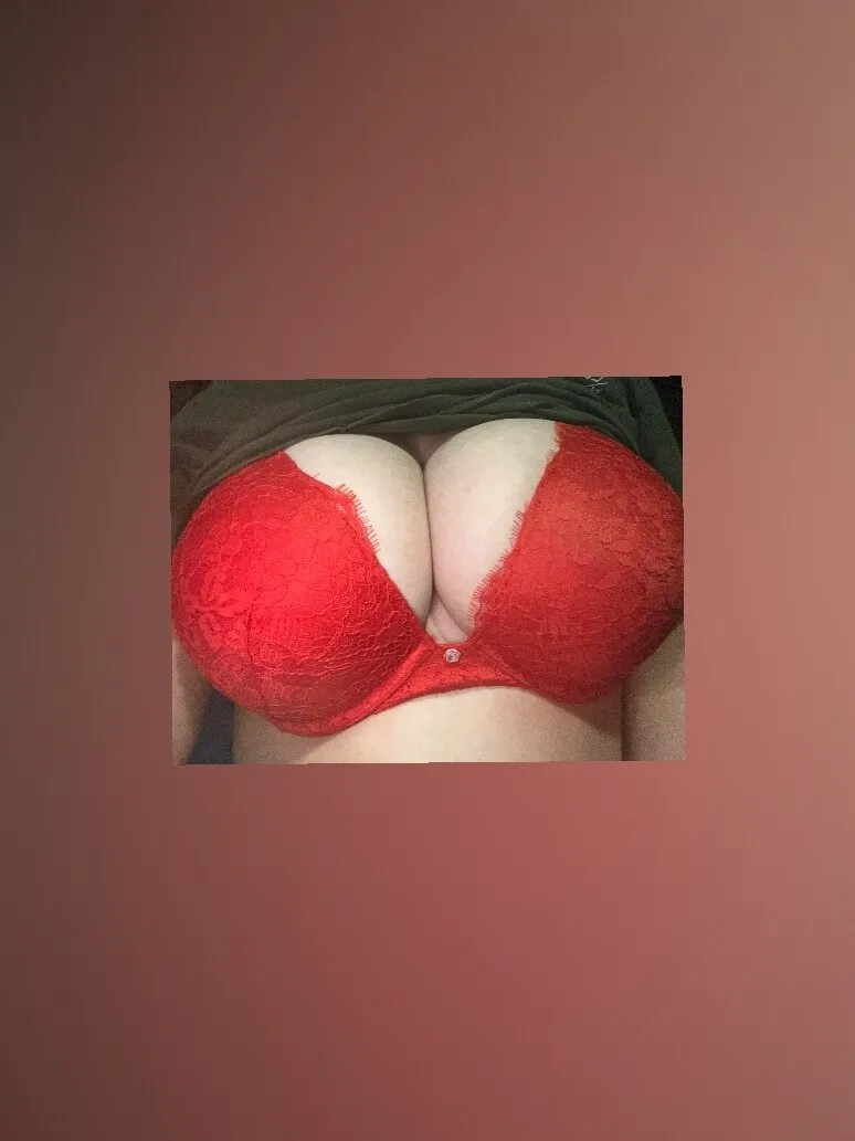 Hannah Rose🌹 OnlyFans header