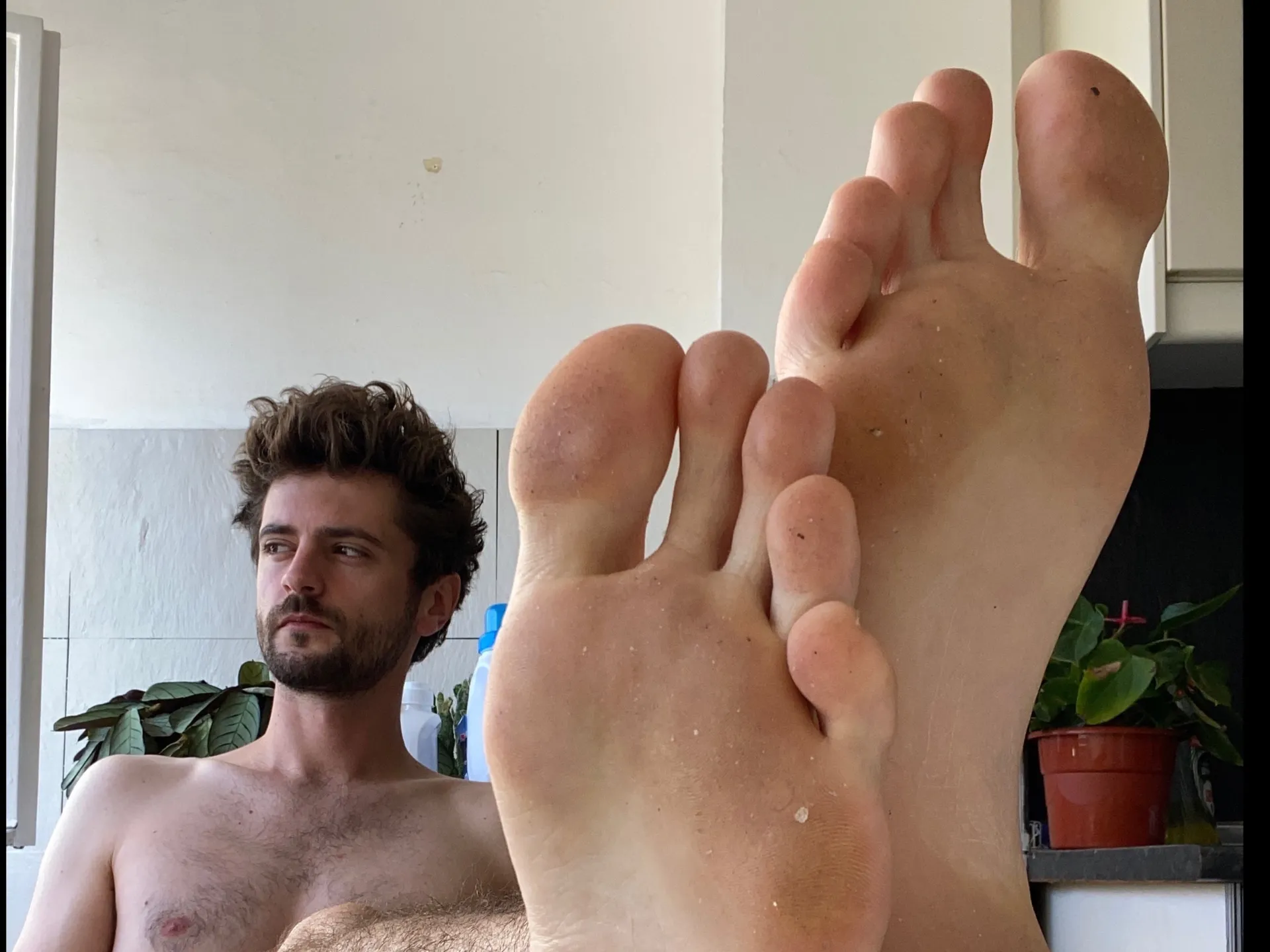Big Toes Dude