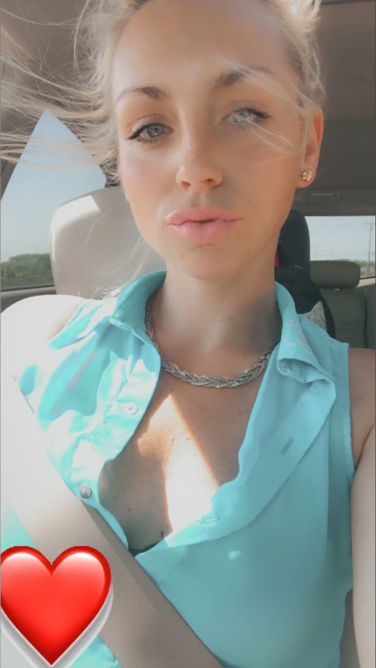 Lauren Leipzig OnlyFans header