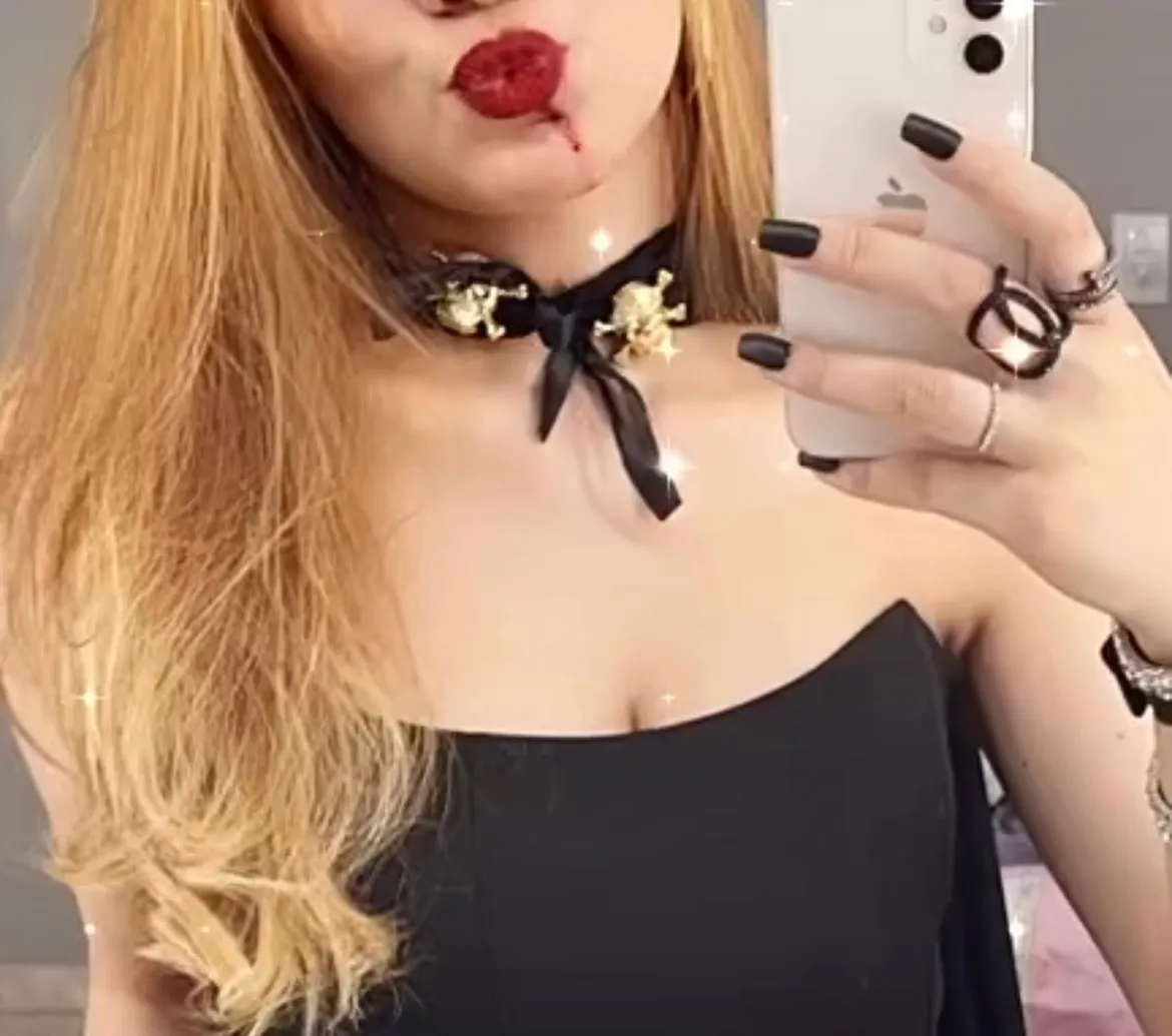 Sofi Bittencourt OnlyFans header