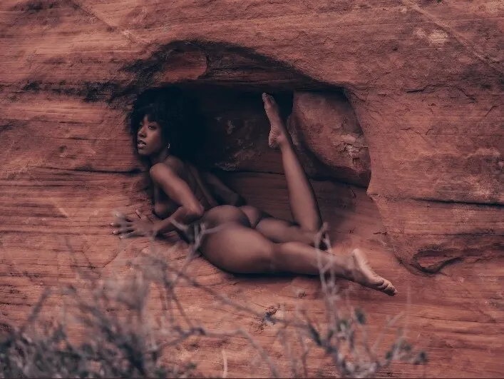 Tiff tiff OnlyFans header