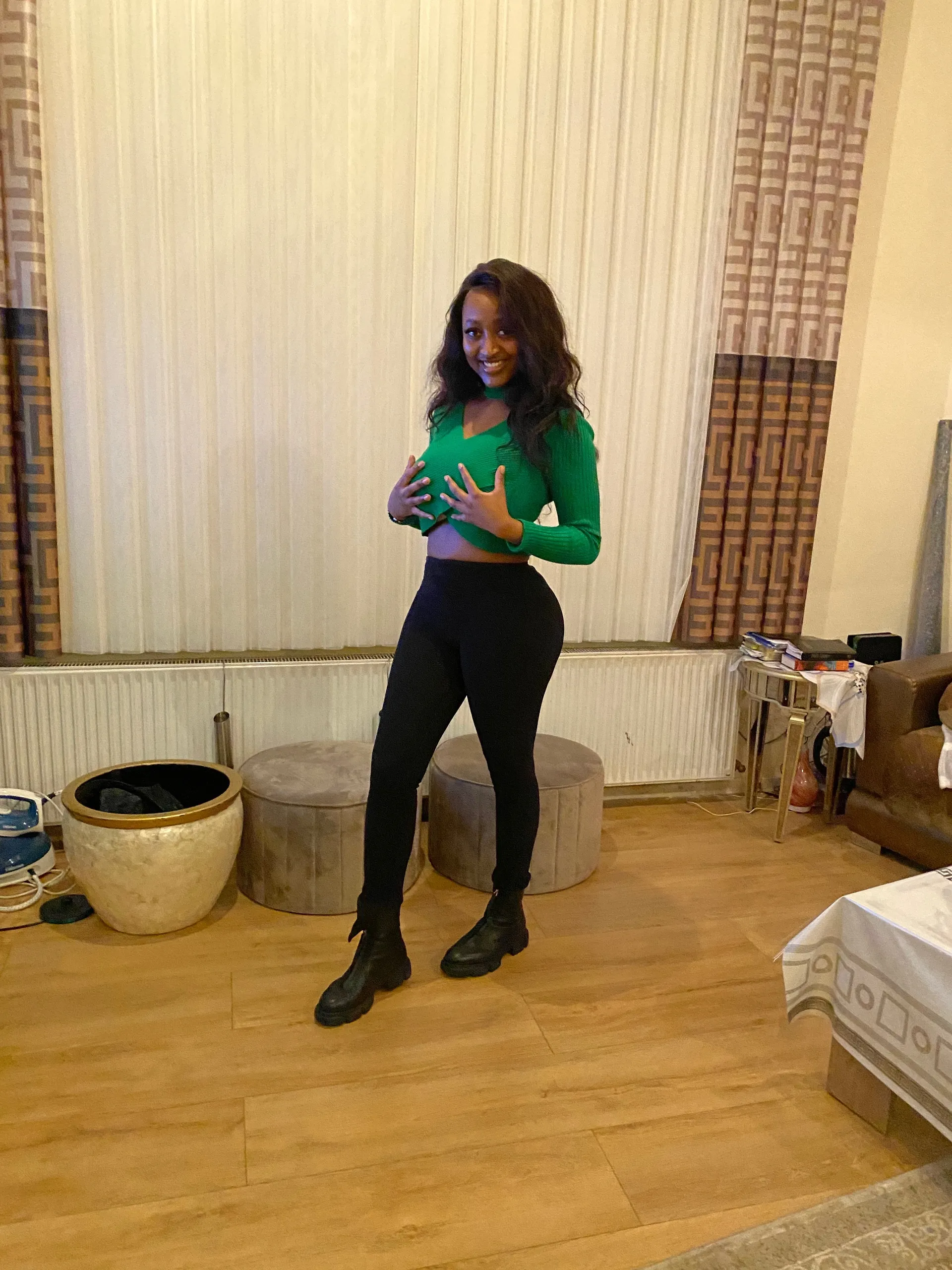 Titi OnlyFans header