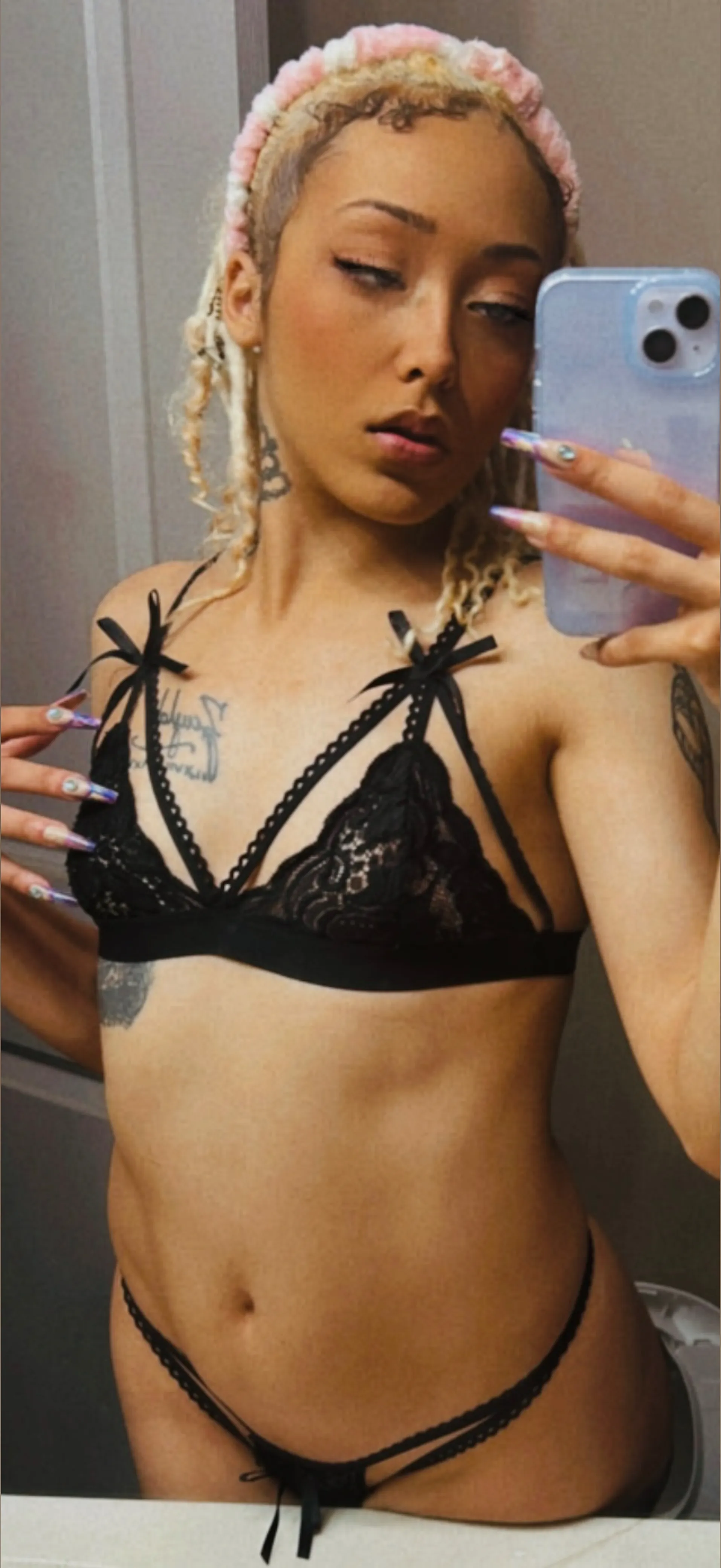 Divine P 💋 OnlyFans header