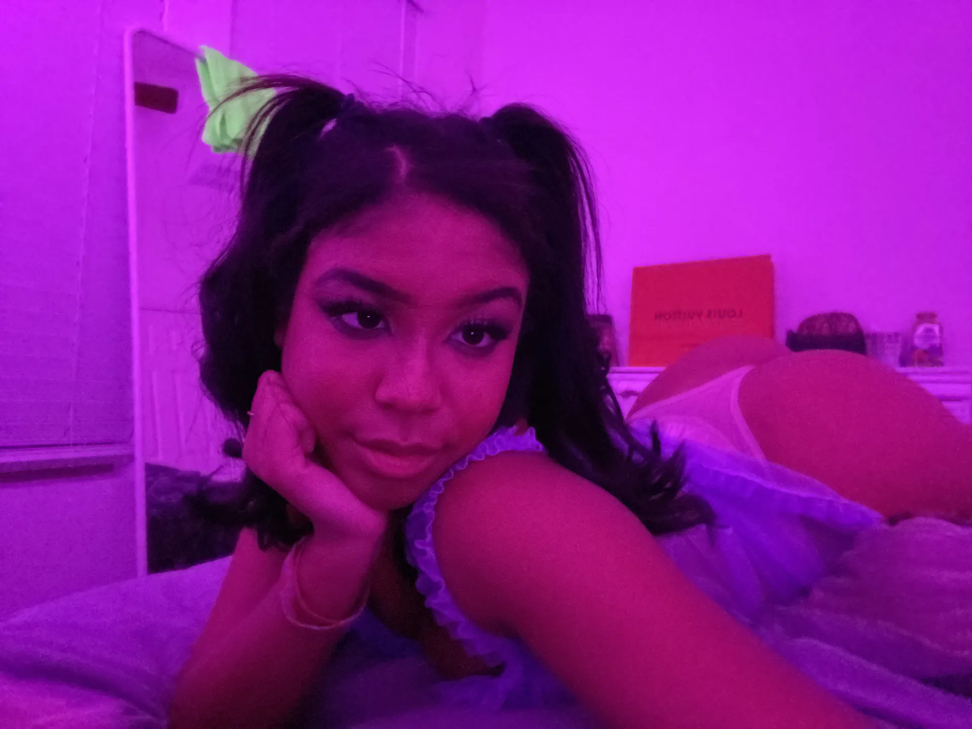 paris OnlyFans header