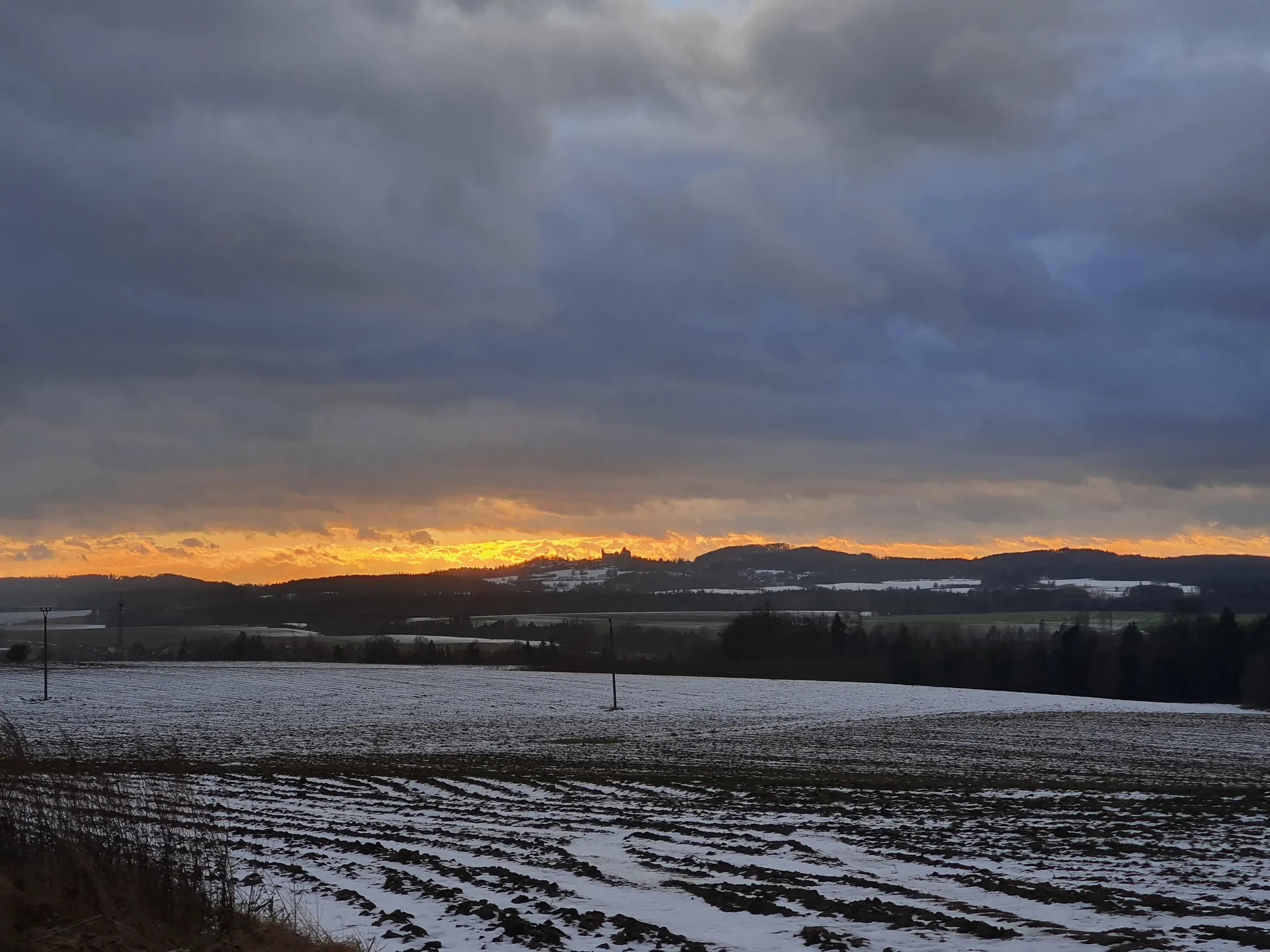 TheEimna OnlyFans header