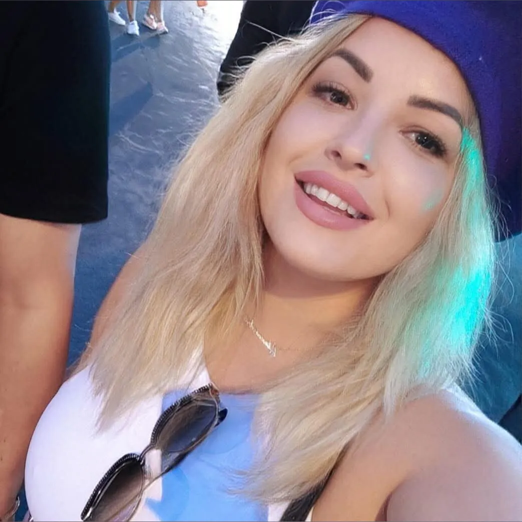 Alice🍒 OnlyFans header