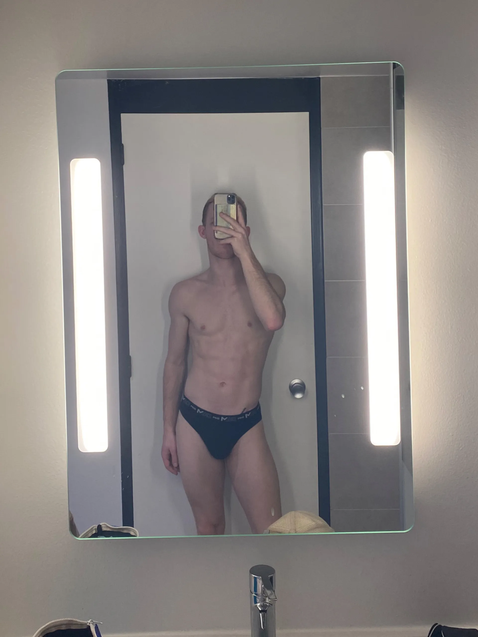 Blond Minet OnlyFans header