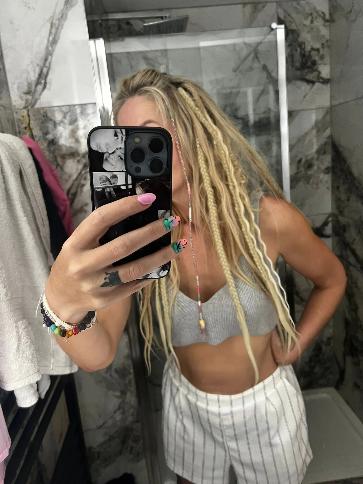 blonde82 OnlyFans header