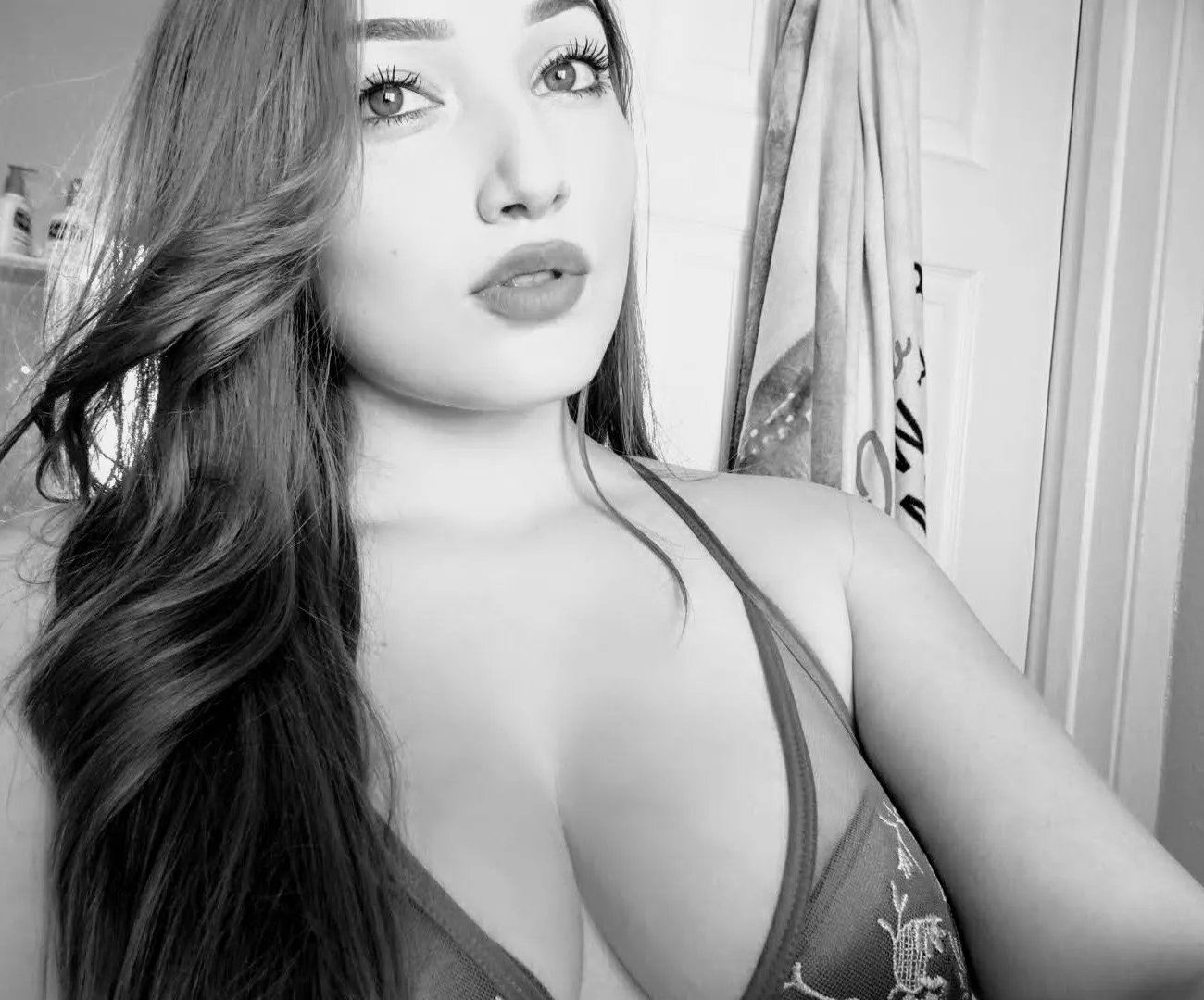 Ashley Dee OnlyFans header