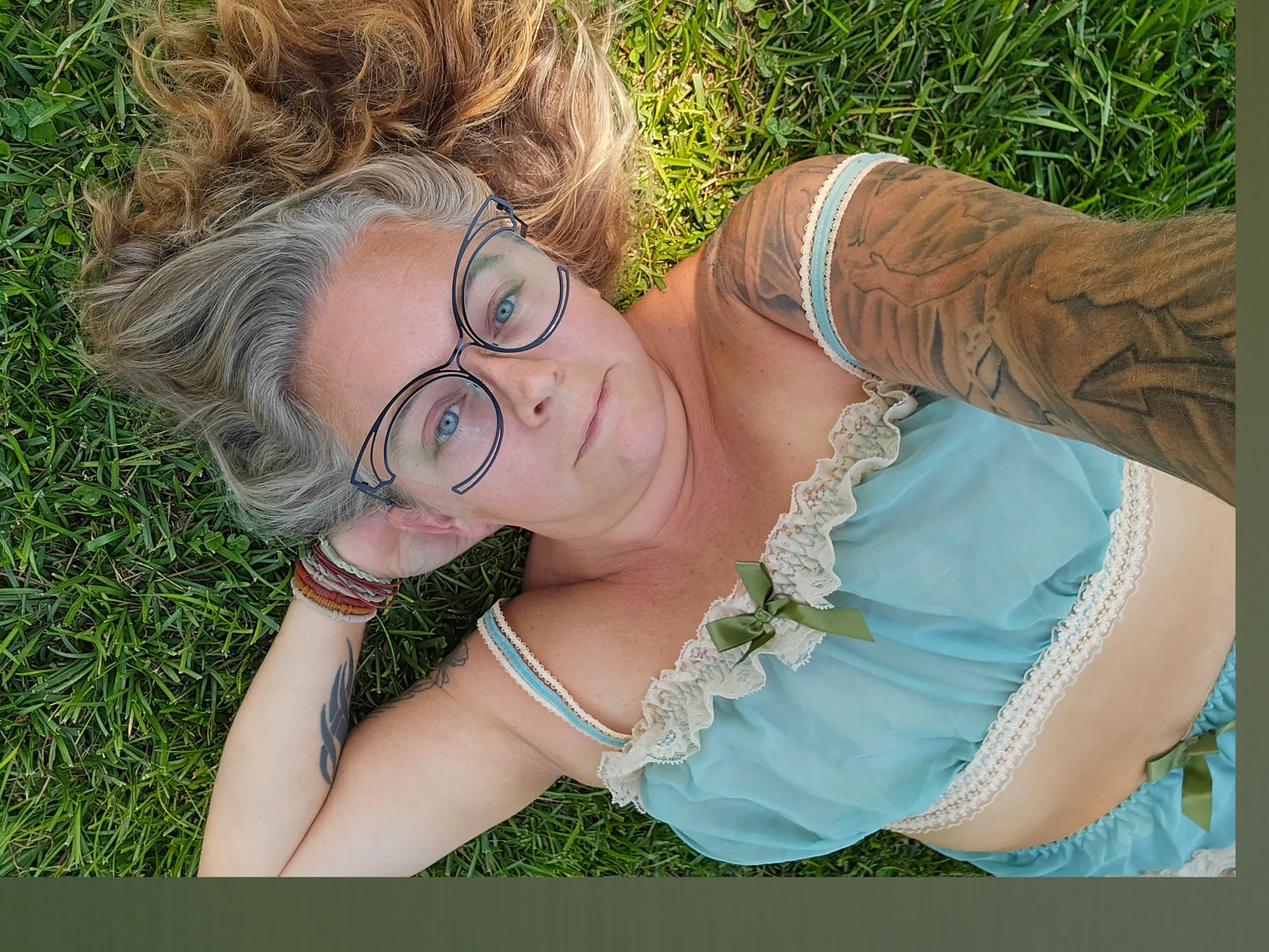 420 Lonely Housewife OnlyFans header