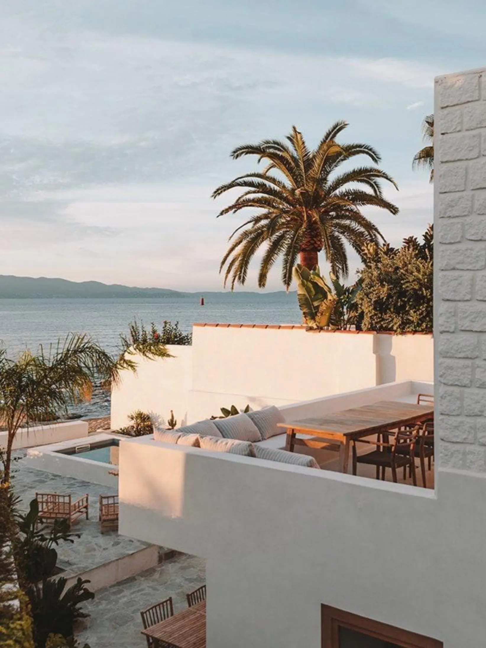 Blonde Temptress OnlyFans header