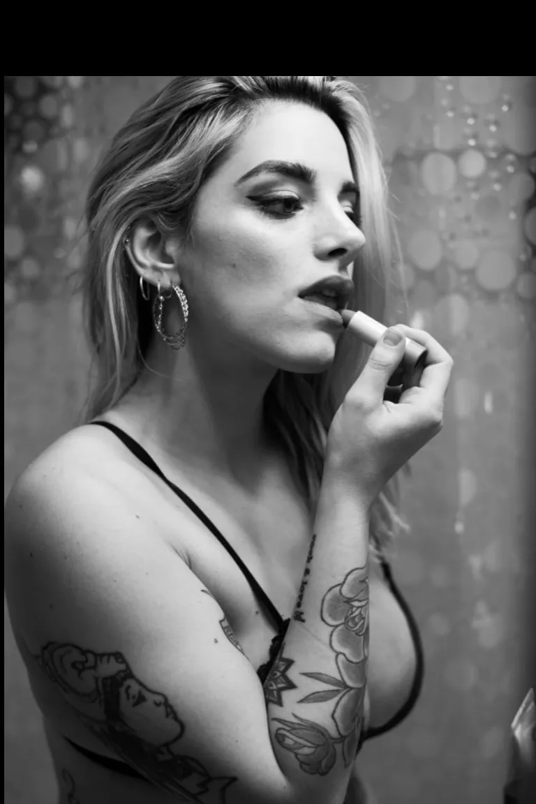 Tattoo Girl 😈🔥