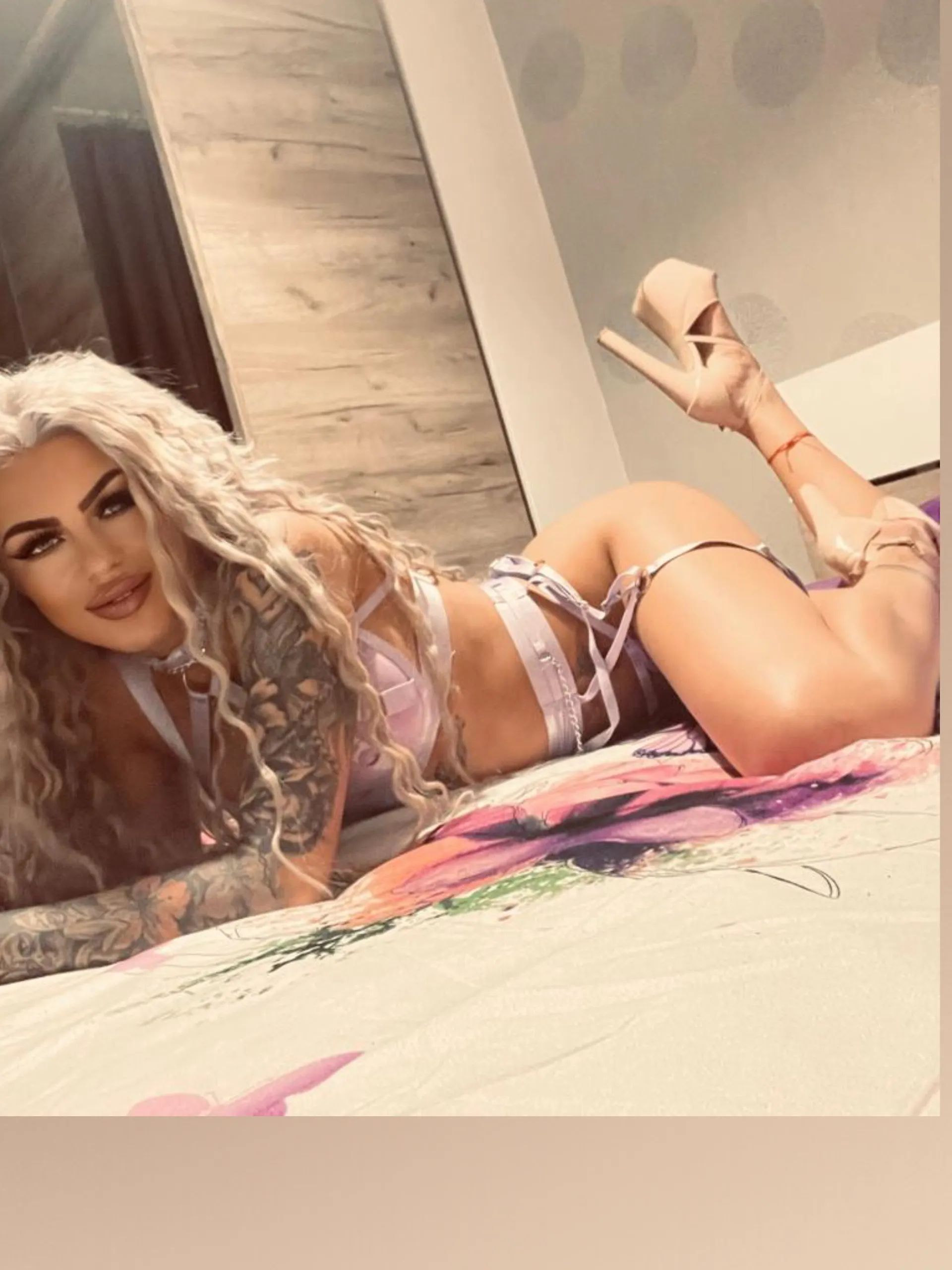BlondiySweety OnlyFans header