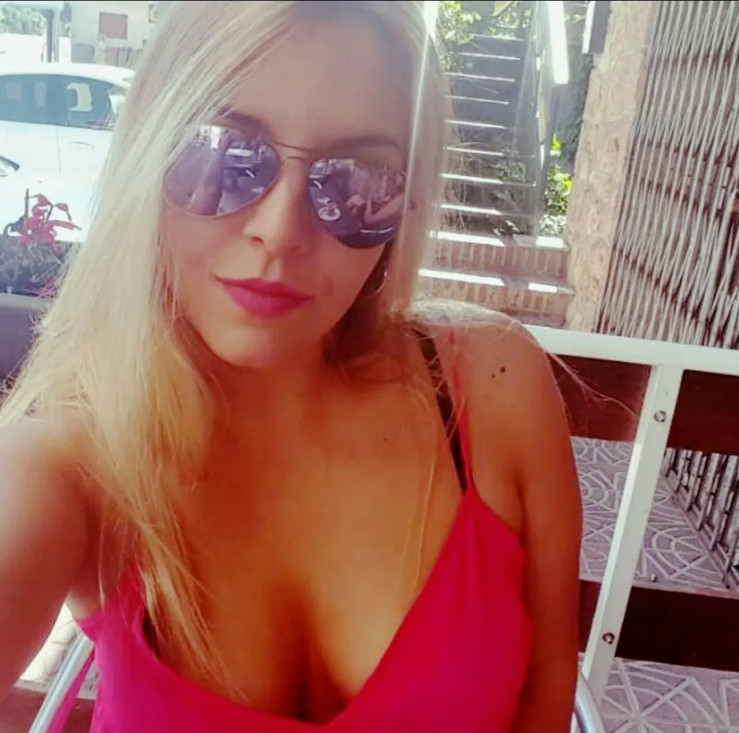 Blondye OnlyFans header