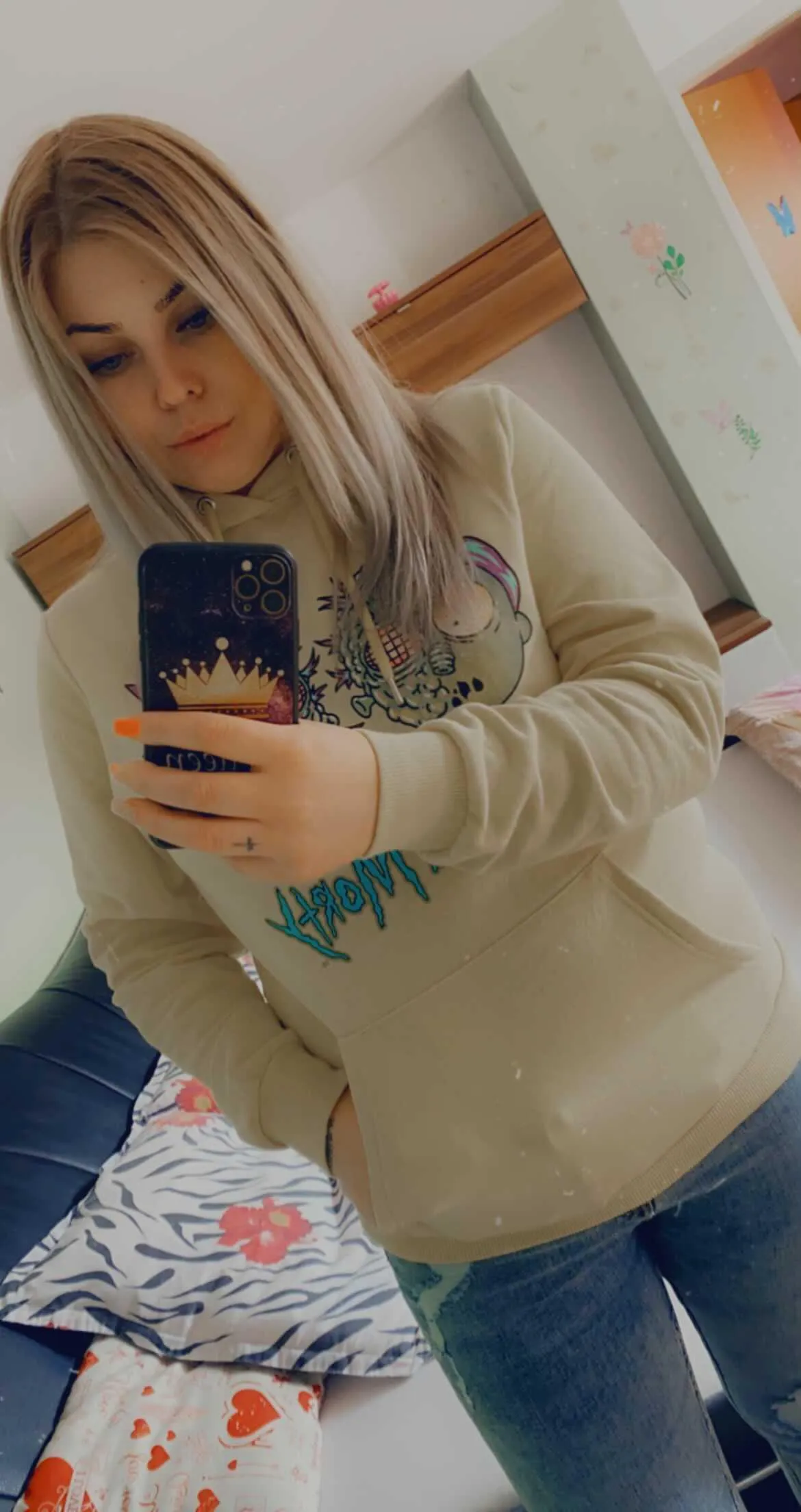 Mady 🦋🙈 OnlyFans header