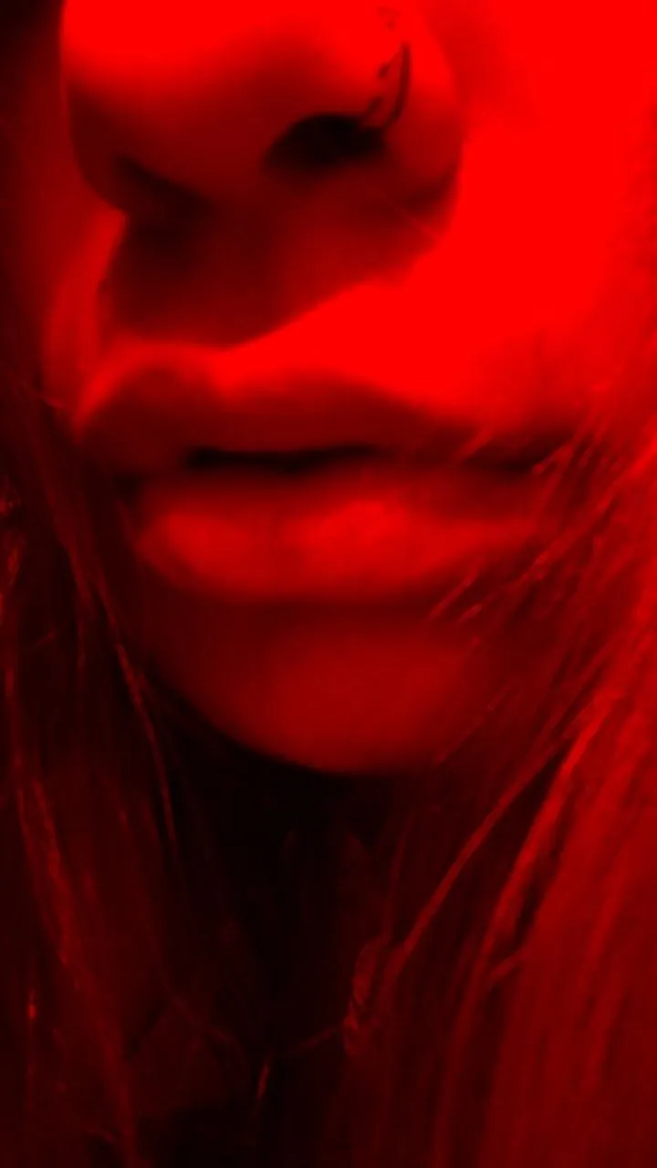 Sangre roja OnlyFans header