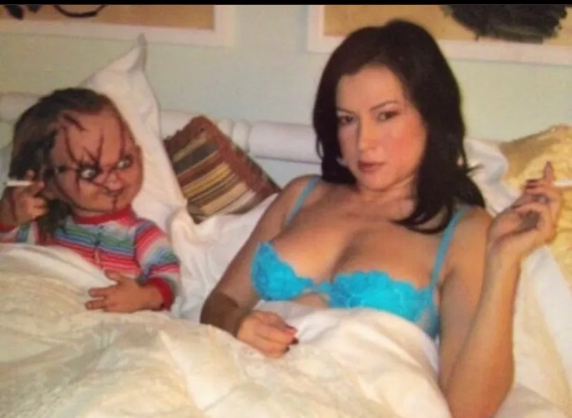 Toni OnlyFans header