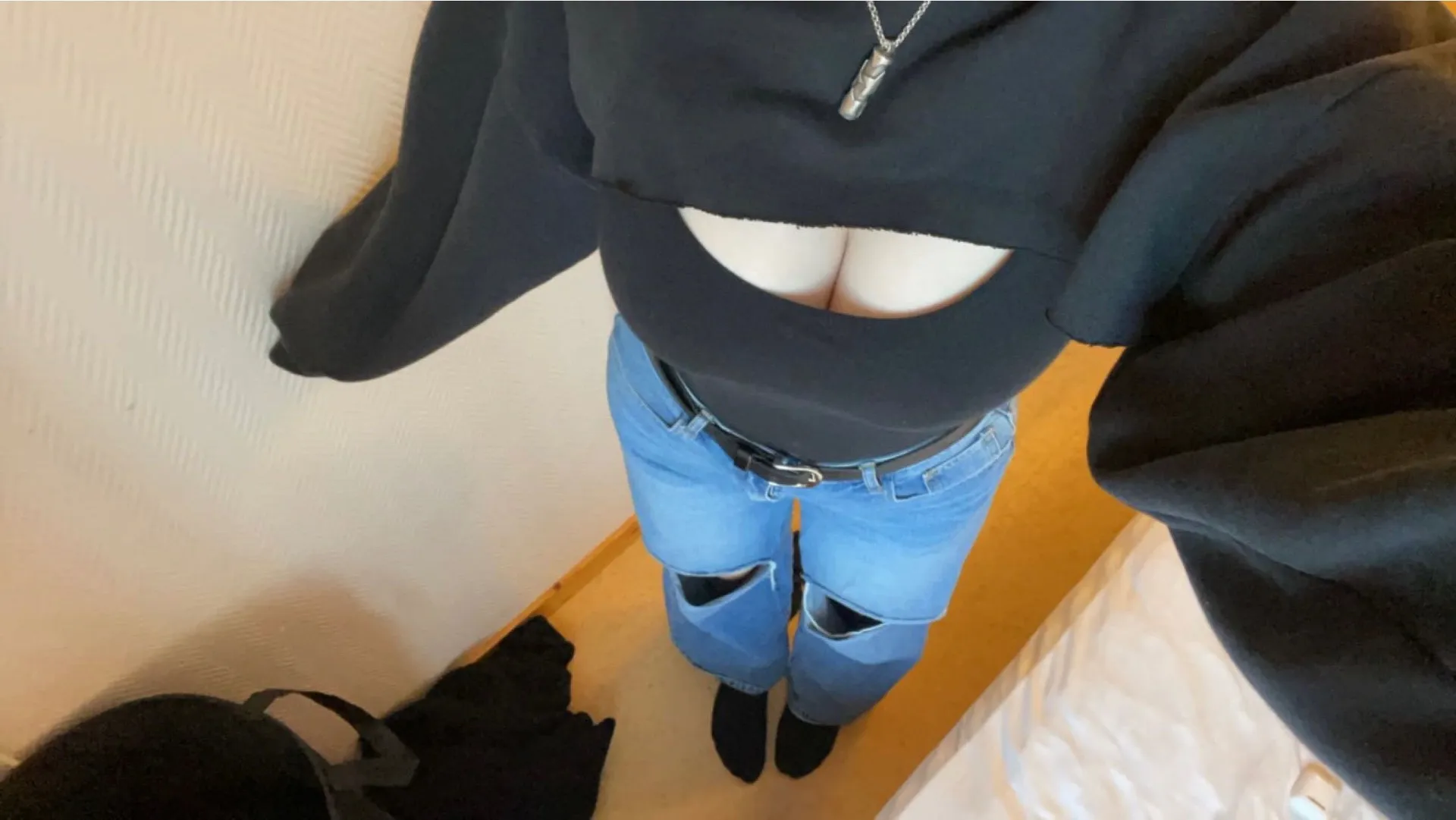 emily OnlyFans header