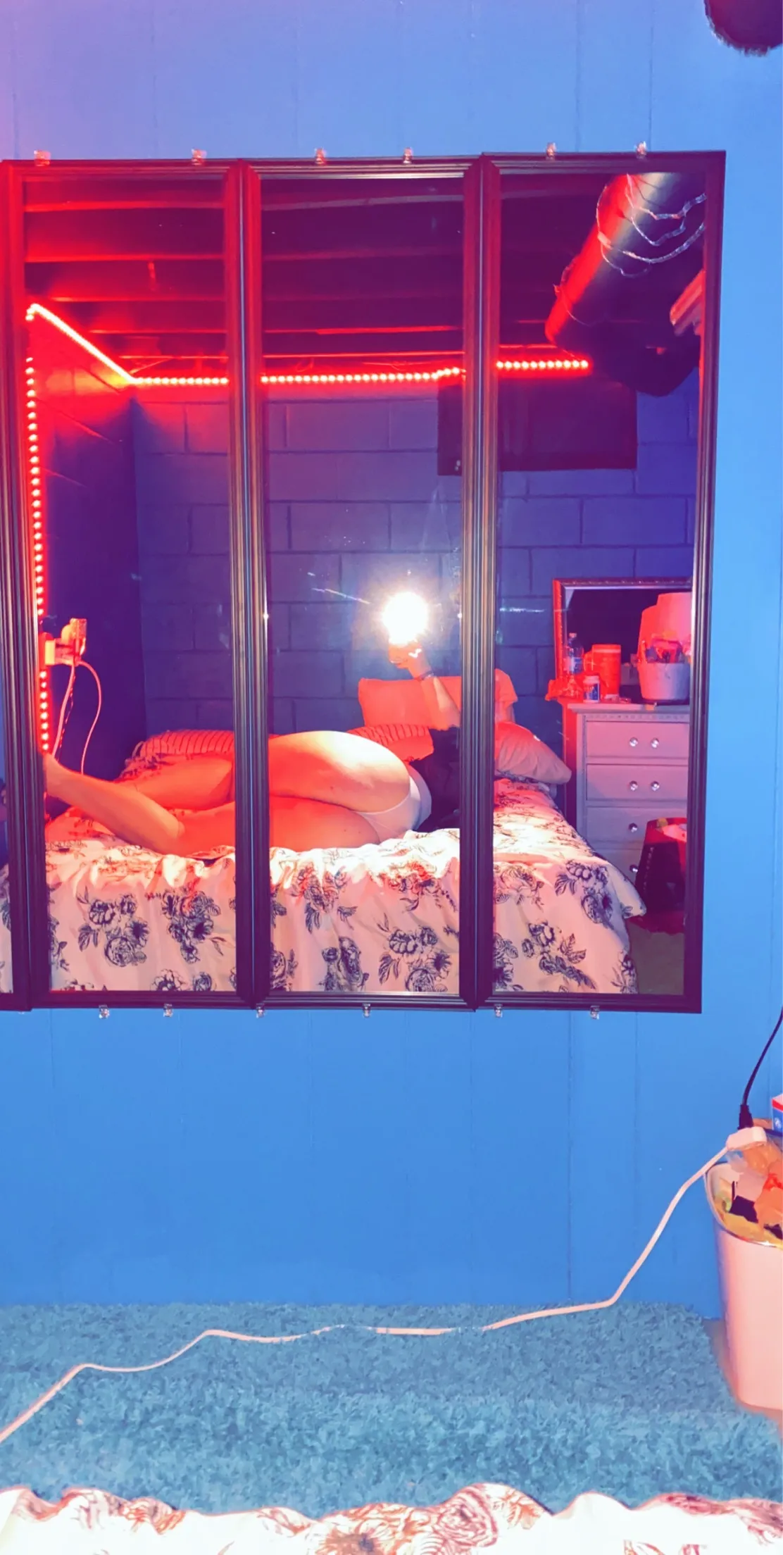 baby gurl OnlyFans header