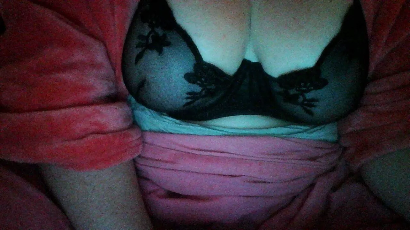 blueeyedbxoxx OnlyFans header