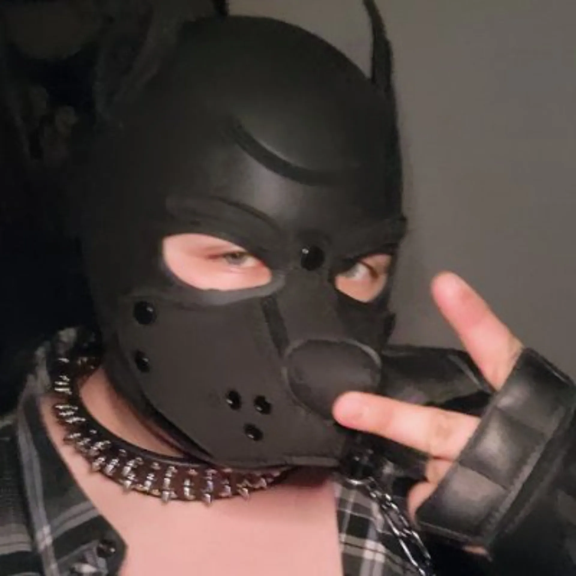 Blueeyedgrizzly AKA Titus