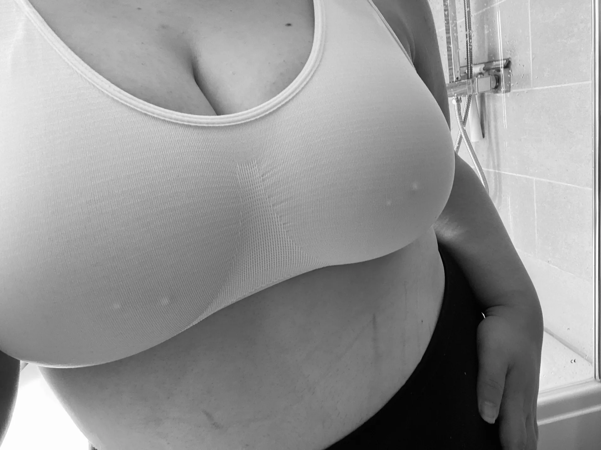 BlueEyesChubbyThighs - TOP 5%🥵