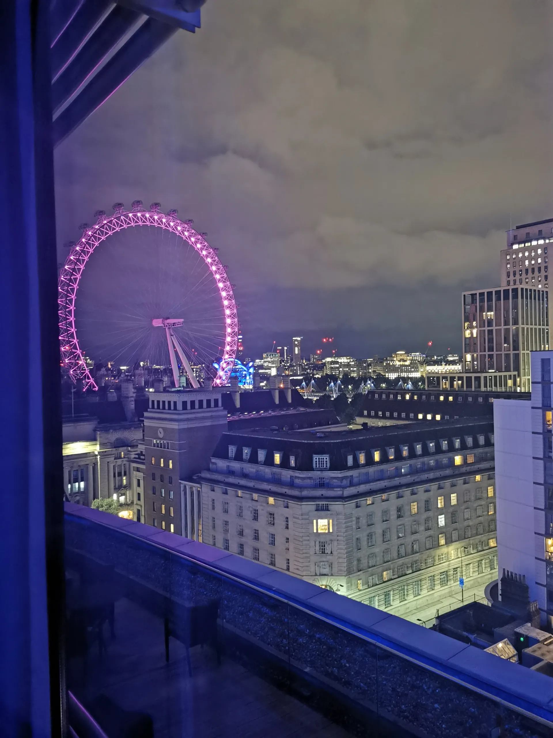 BlueEyes OnlyFans header