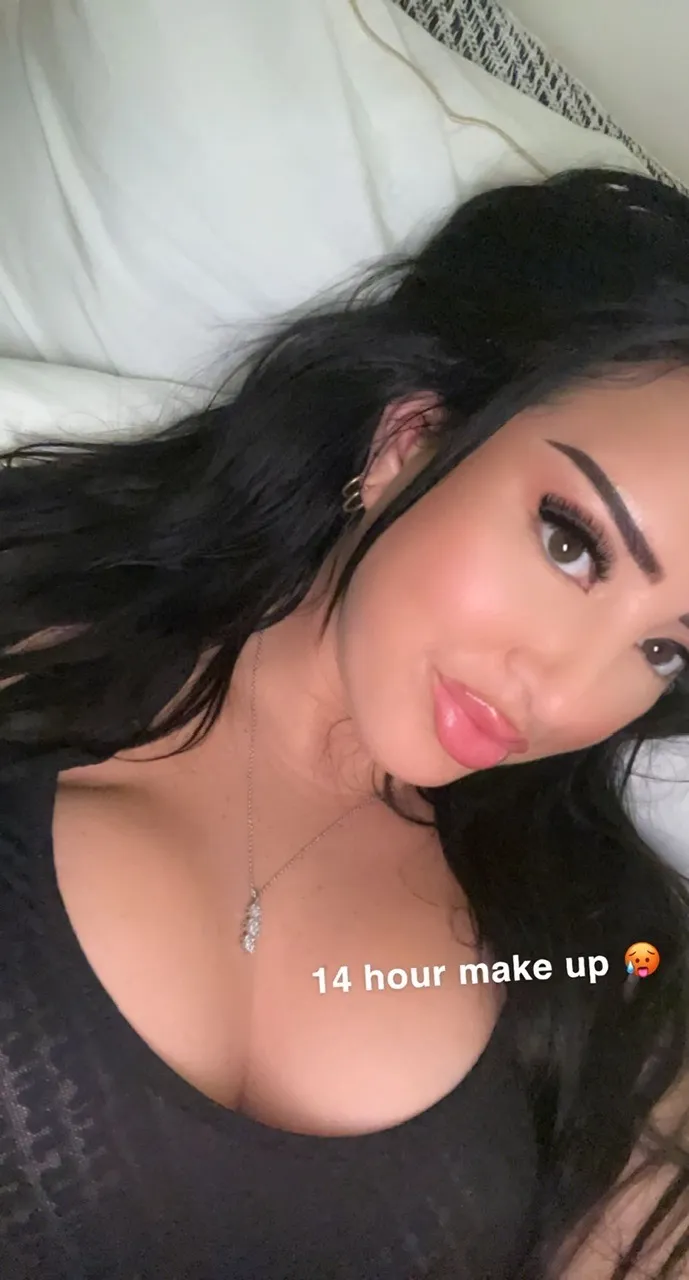 Bobbie Mercedes 💦🍑💜😛