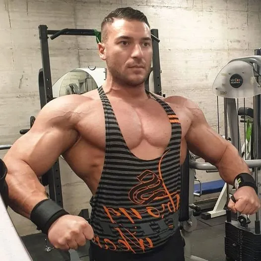 Bobby 90 OnlyFans header