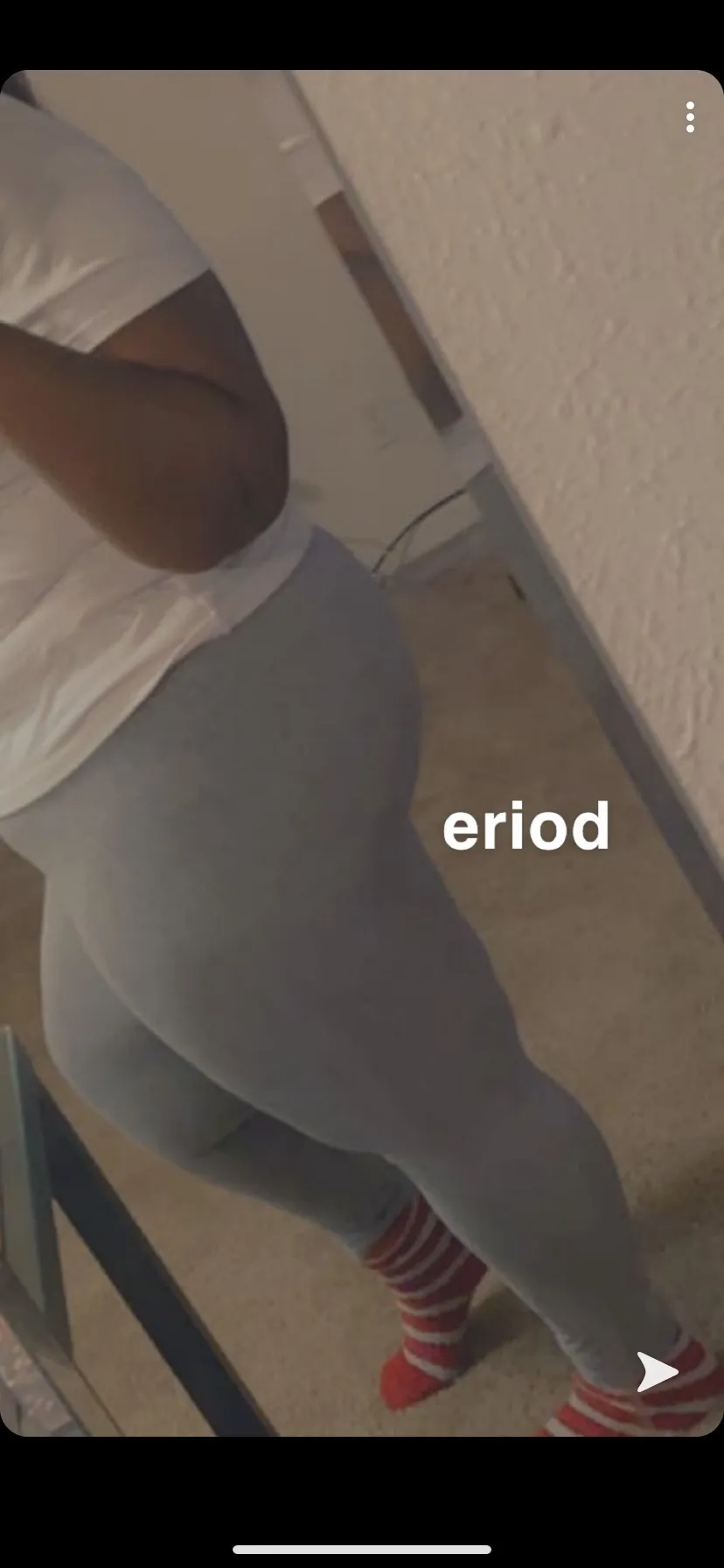 Issa OnlyFans header