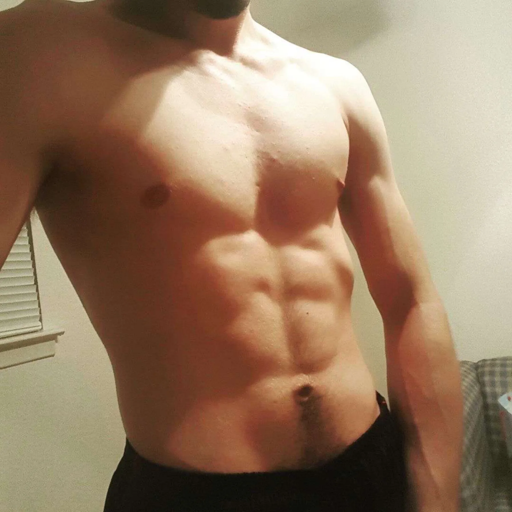 Gwinnythepoo OnlyFans header