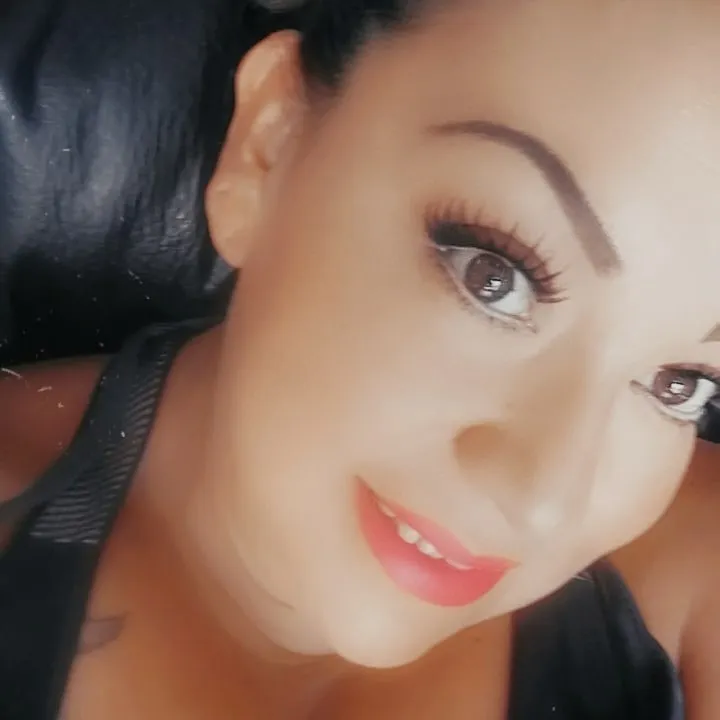 Bombón OnlyFans header