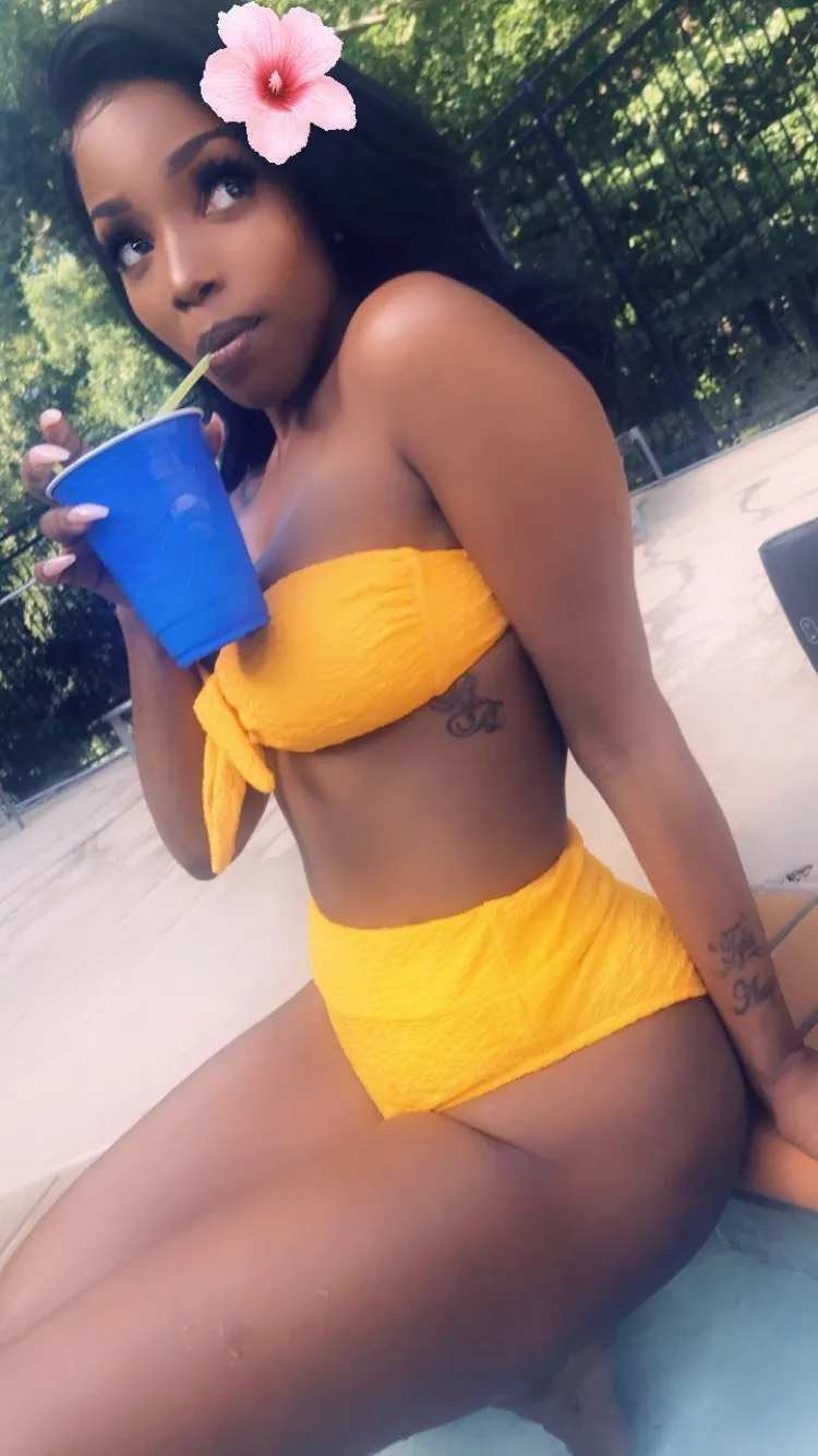 Bonniebae OnlyFans header