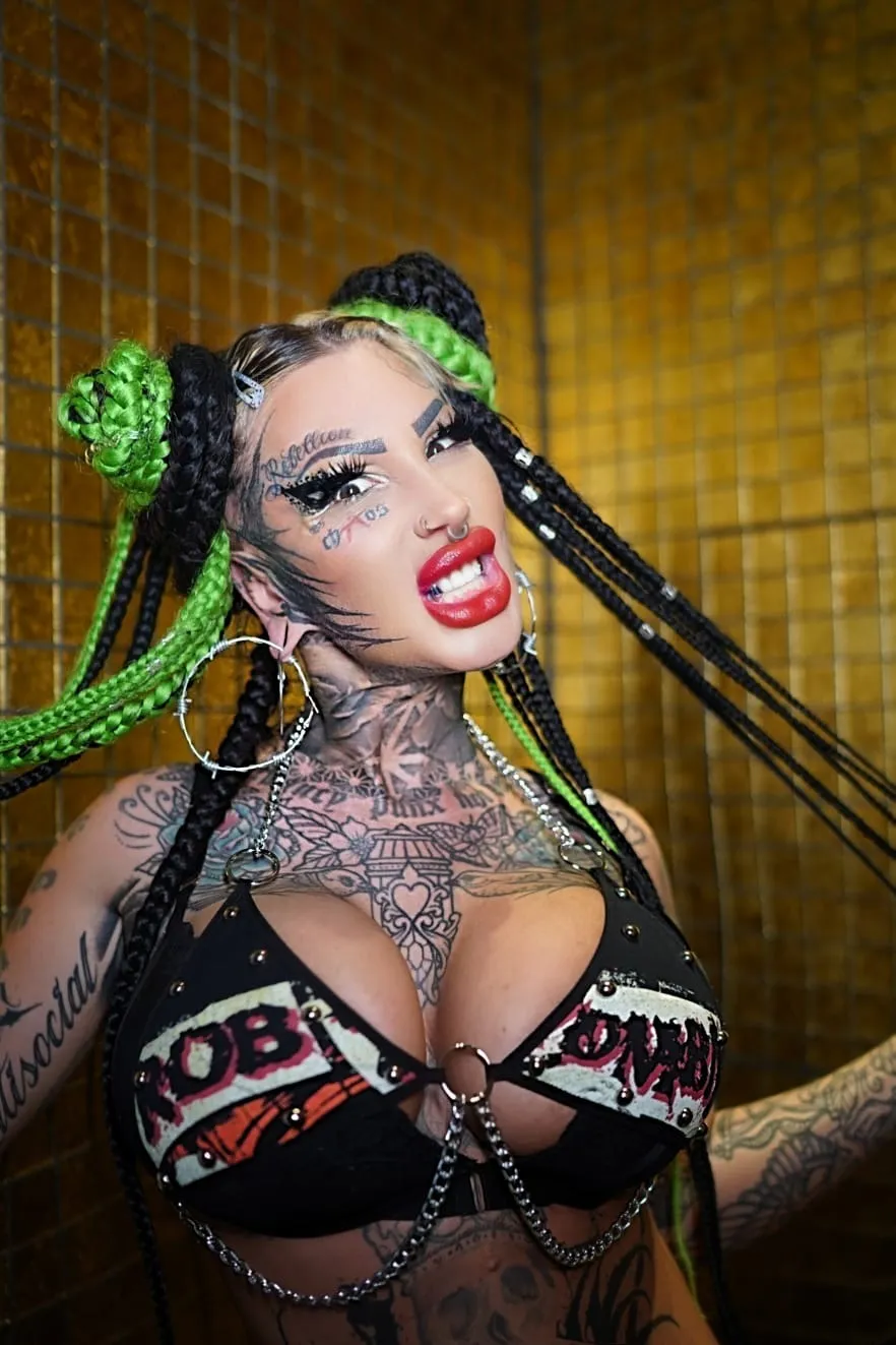 Bonnie Breakdown Domina 😈 👠