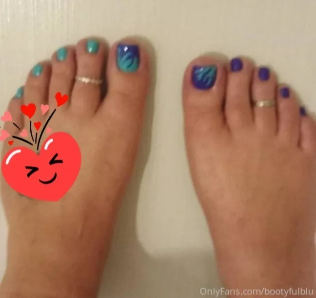 BootyfulBlu
